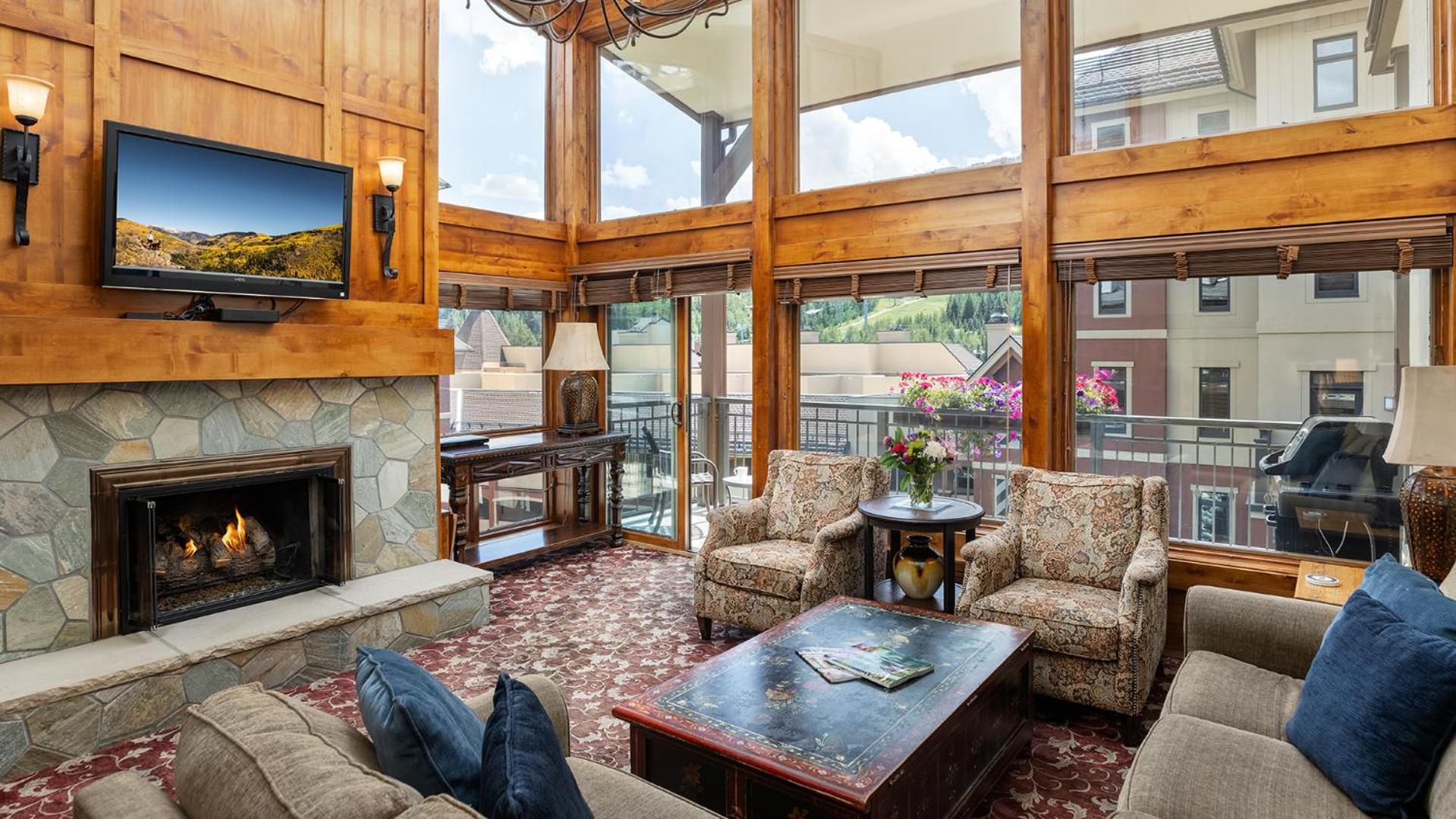 Montaneros In 4* Vail