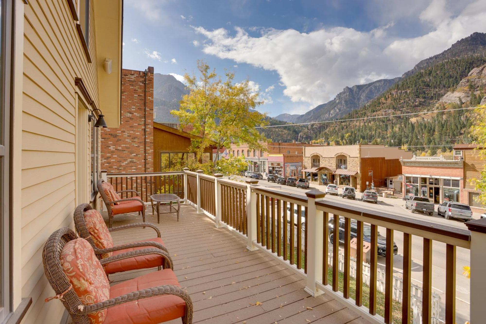 On Main Street Getaway With Mountain Views! Ouray