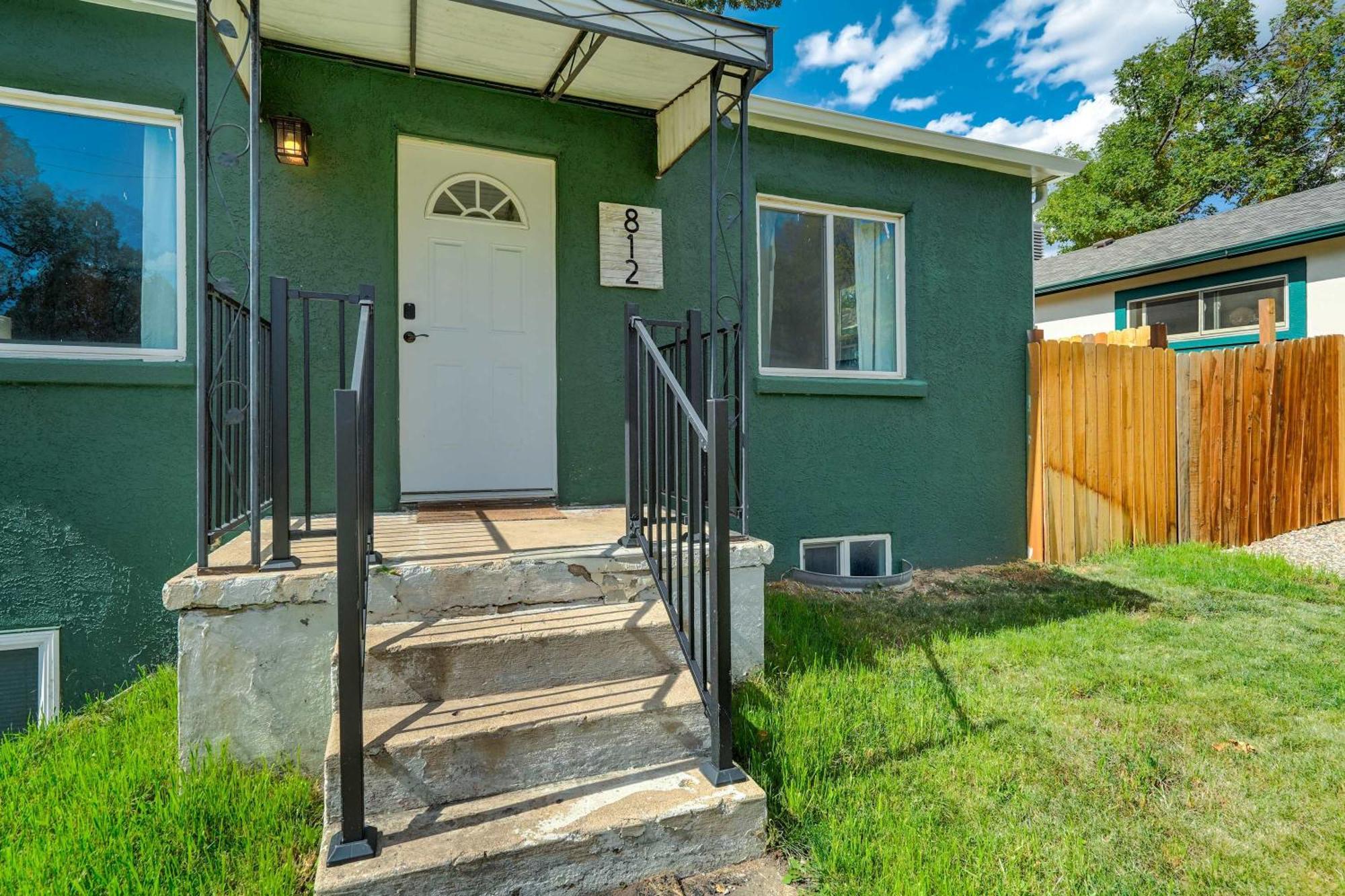 Newly Built 3bd Retreat W Mtn Views & Game Holiday home