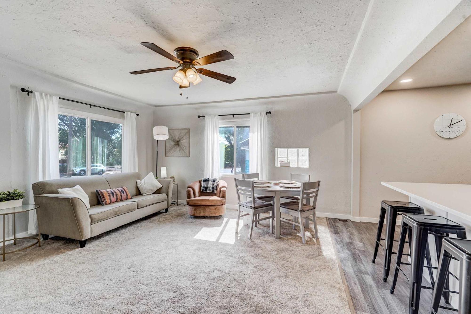 Newly Built 3bd Retreat W Mtn Views & Game