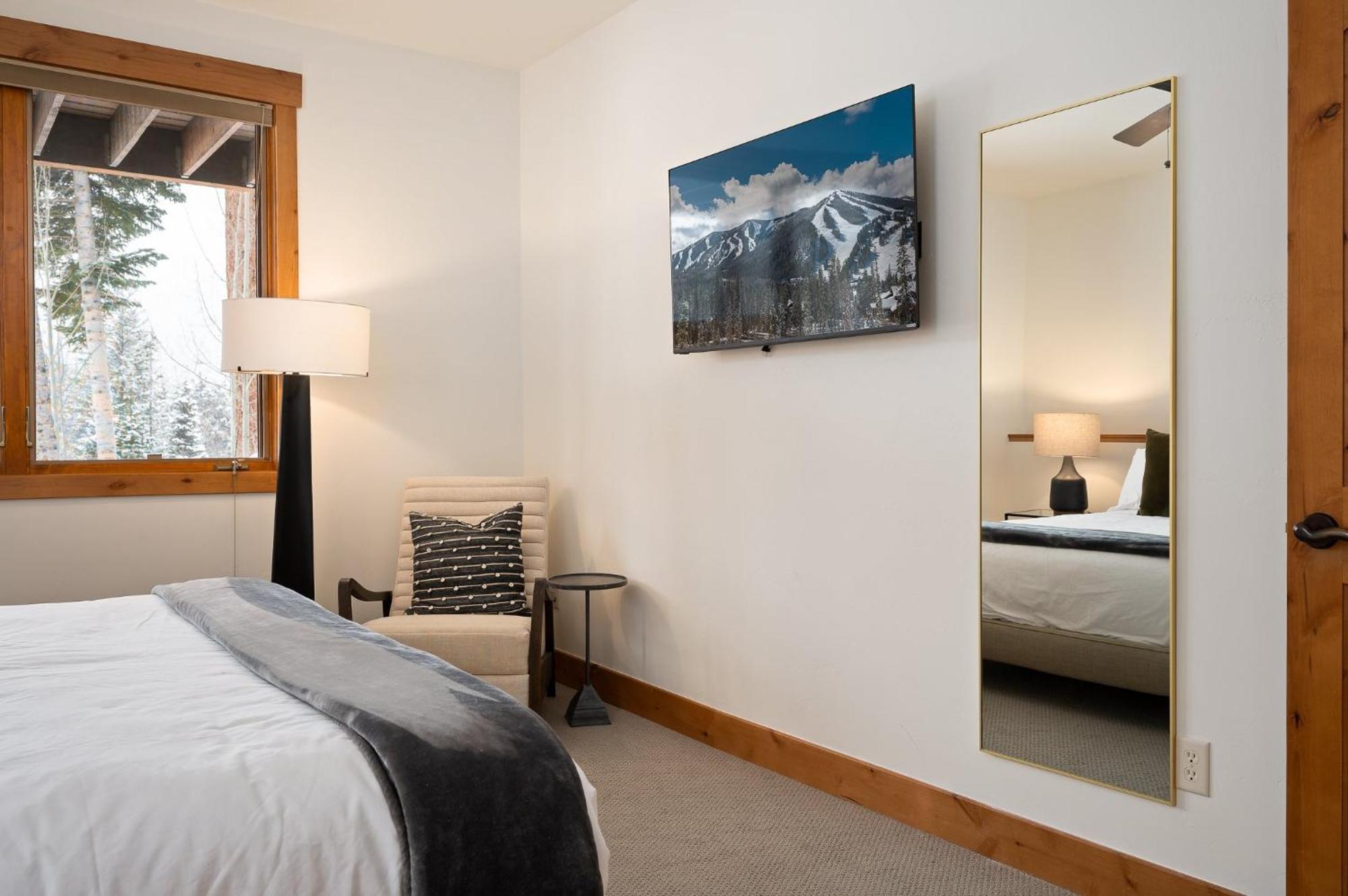 Luxury 1040 Next To Hot Tub Great Views Price 500 Dollars In Free Activities Daily Holiday home *