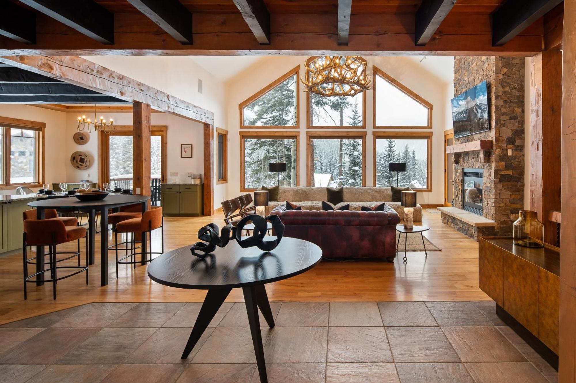 Holiday home Luxury 1040 Next To Hot Tub Great Views Price 500 Dollars In Free Activities Daily