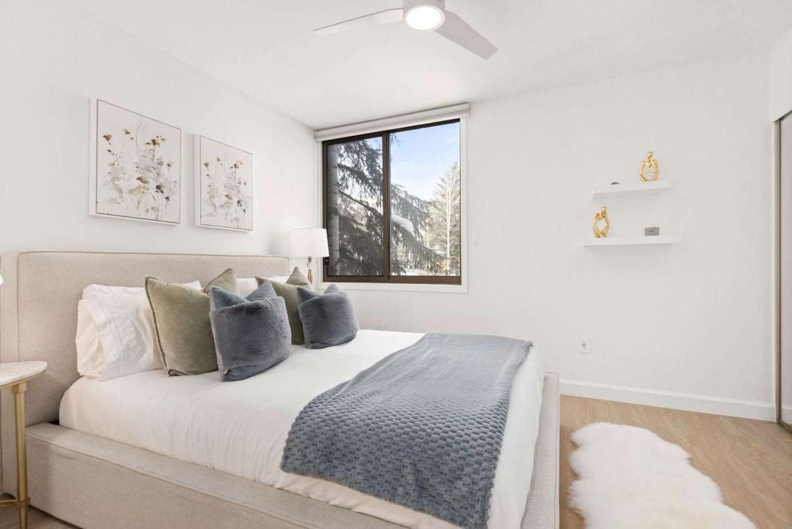 Renovated Riverfront 3 Bedroom 2 Ba With Pool - Walk To Town! Aspen