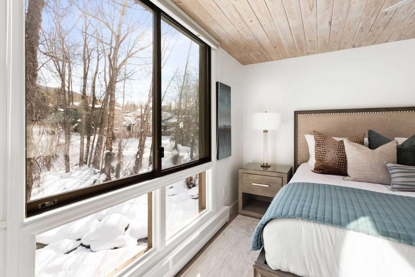 Holiday home Renovated Riverfront 3 Bedroom 2 Ba With Pool - Walk To Town! Aspen