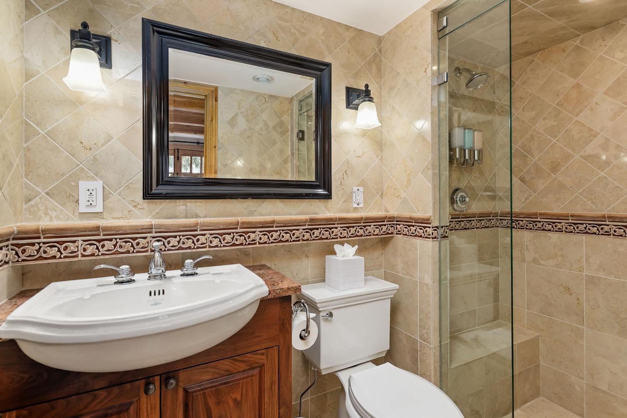 Ac, Updated 4 Bedroom 4-5 Ba Townhouse, Pool Casa de férias