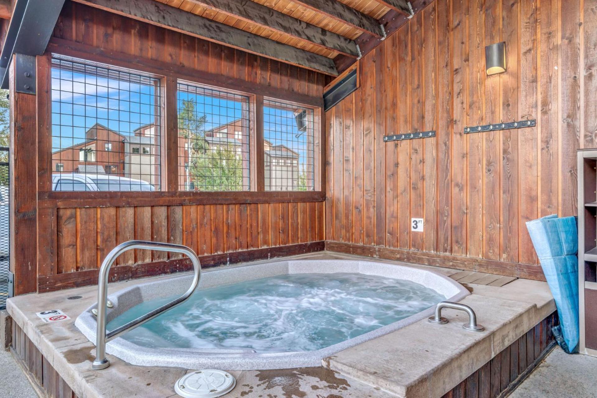 The West 3324 Updated 2 Bedroom Loft With Easy Walk To Gondolas, Views, Amenities Holiday home *