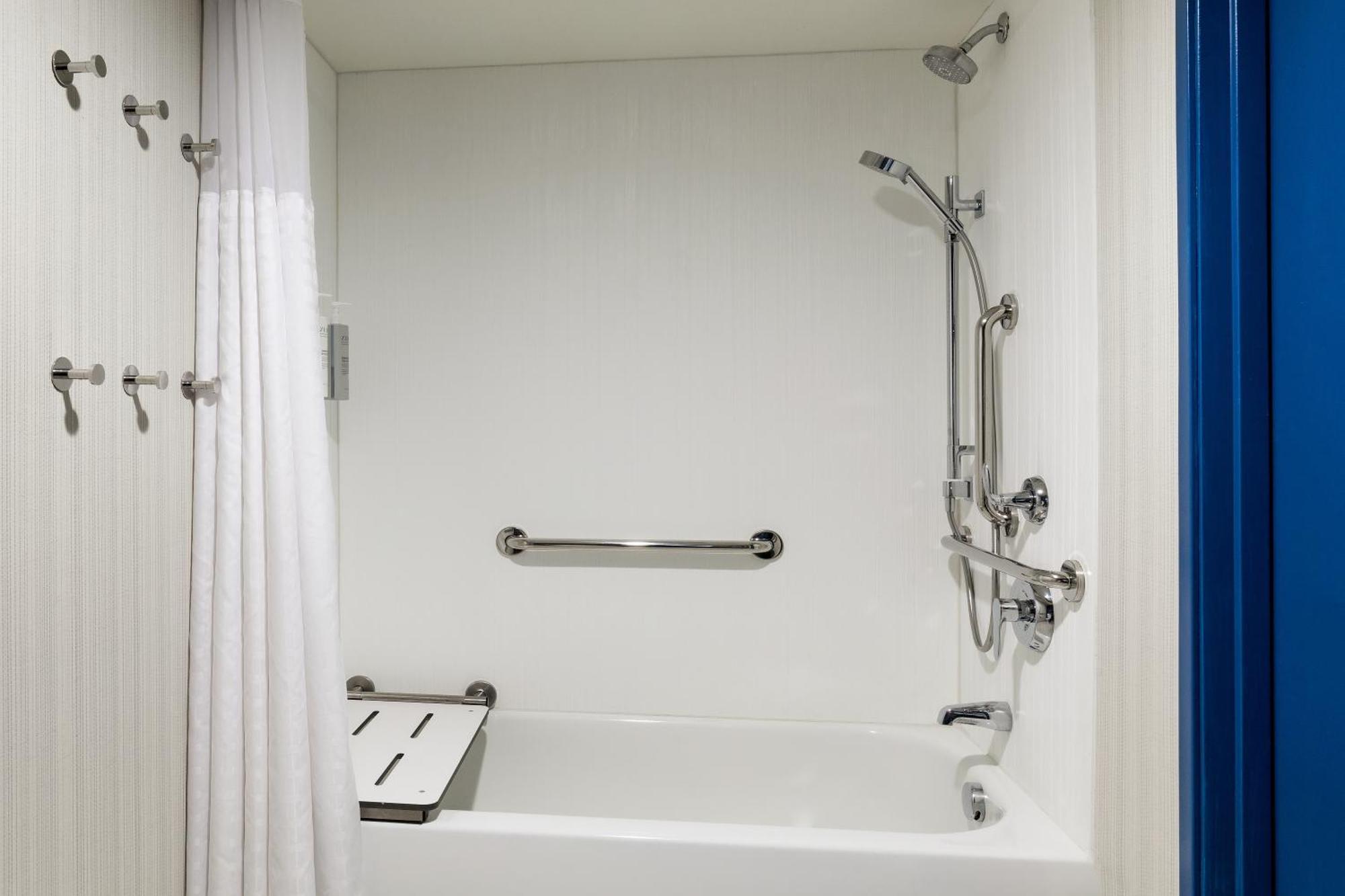 Spark By Hilton International Airport DEN