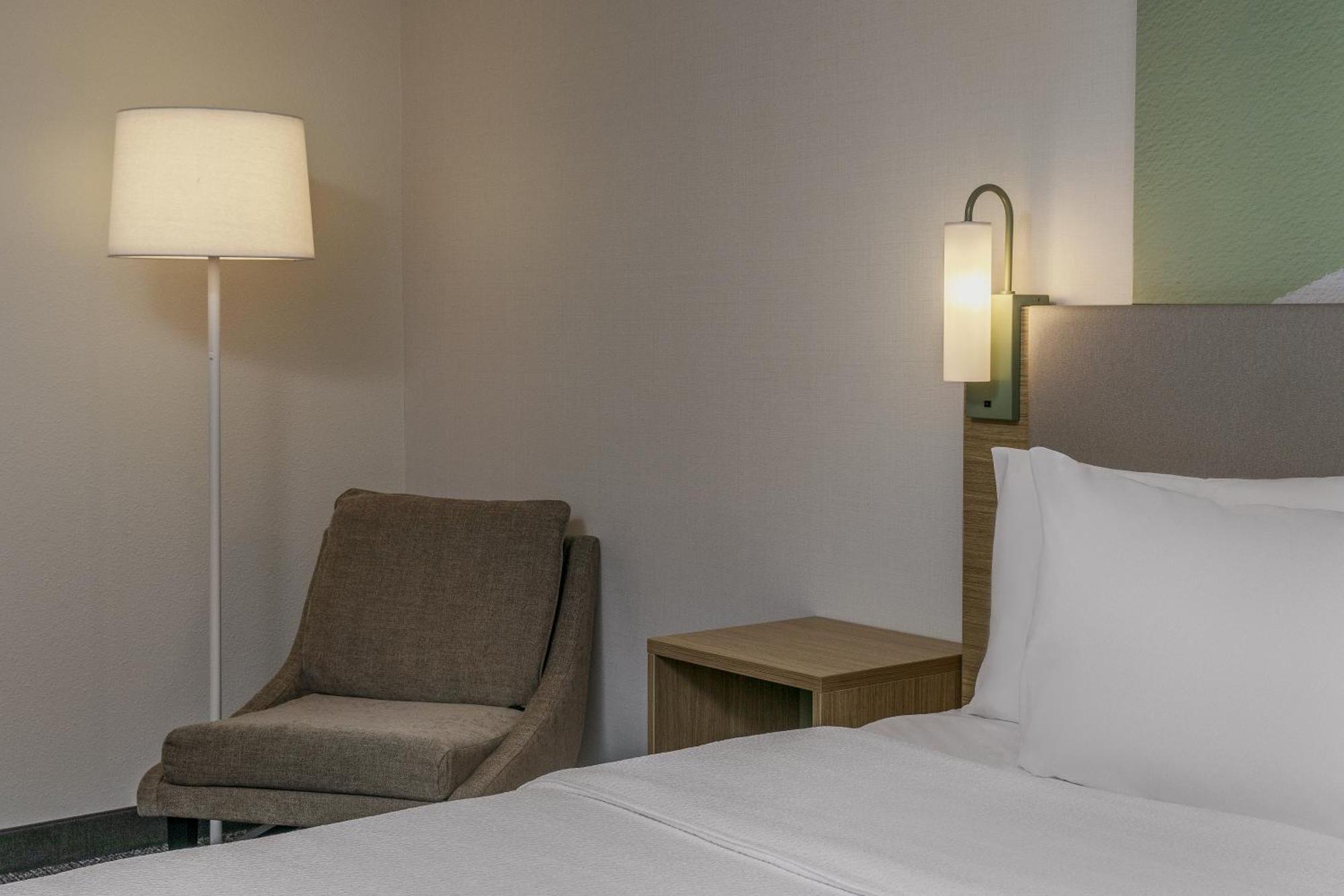 Spark By Hilton International Airport Hotel DEN