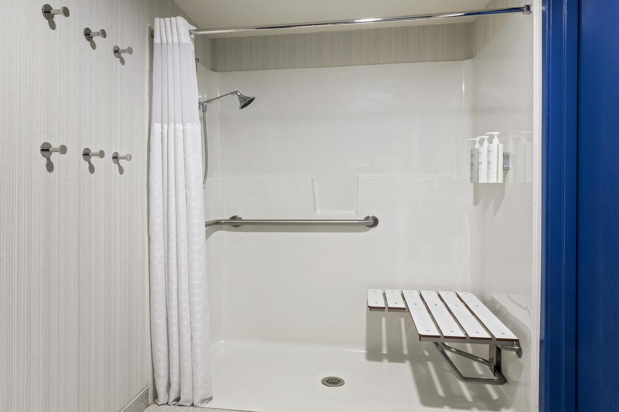 Spark By Hilton International Airport DEN