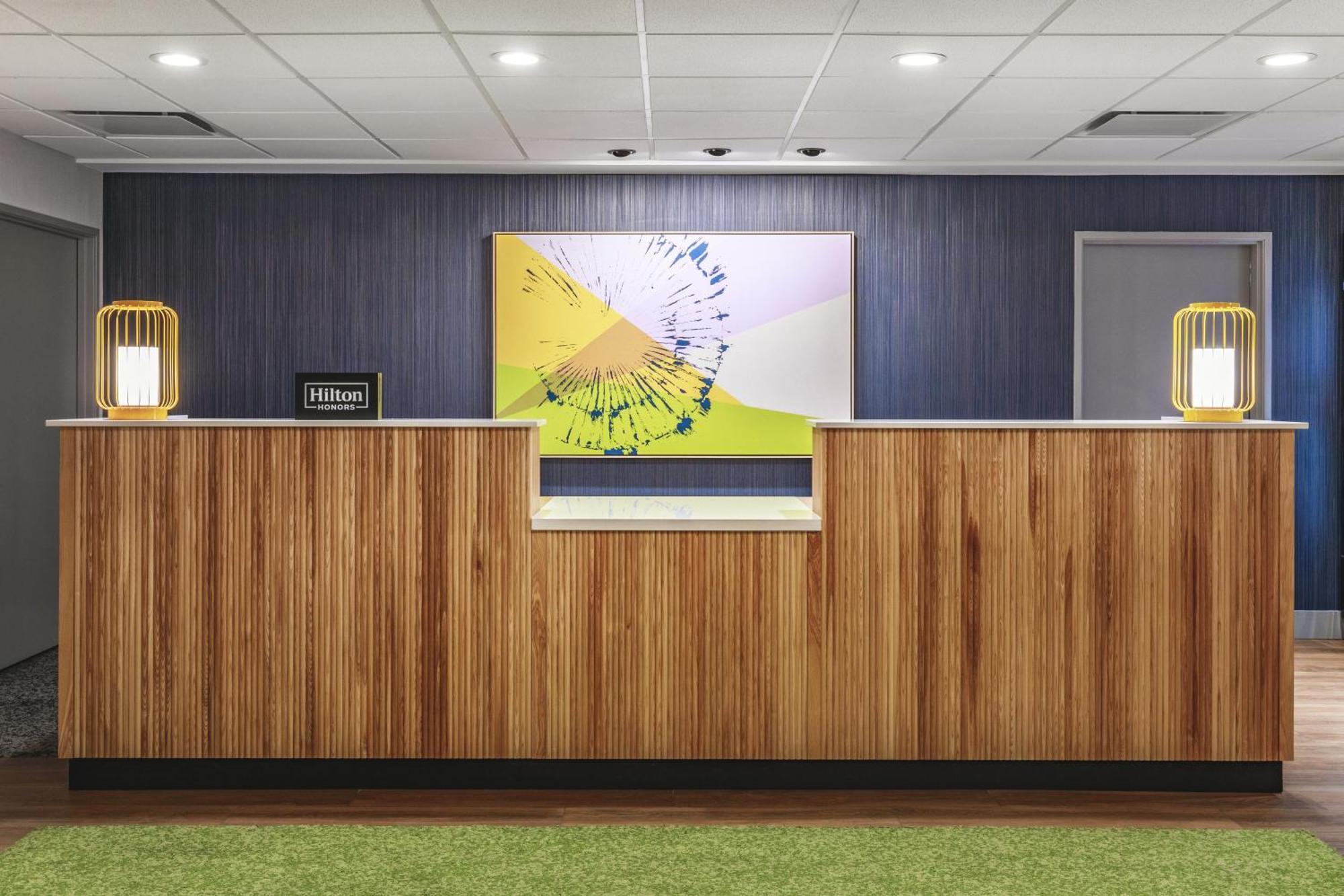 Spark By Hilton International Airport 3* DEN