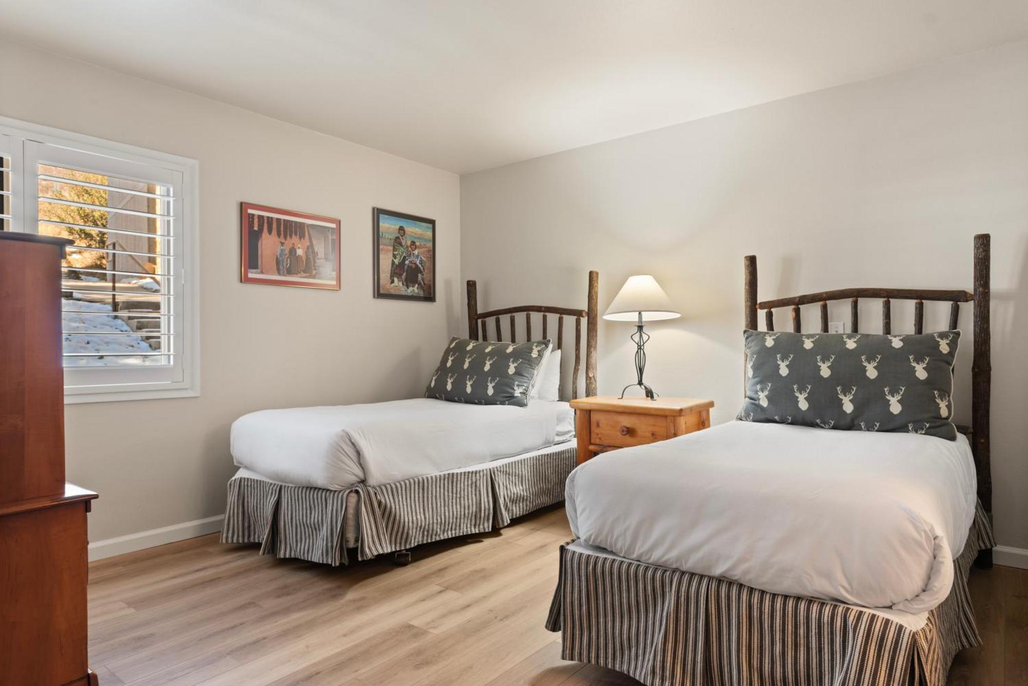 Apartment Woodbridge By Snowmass Vacations