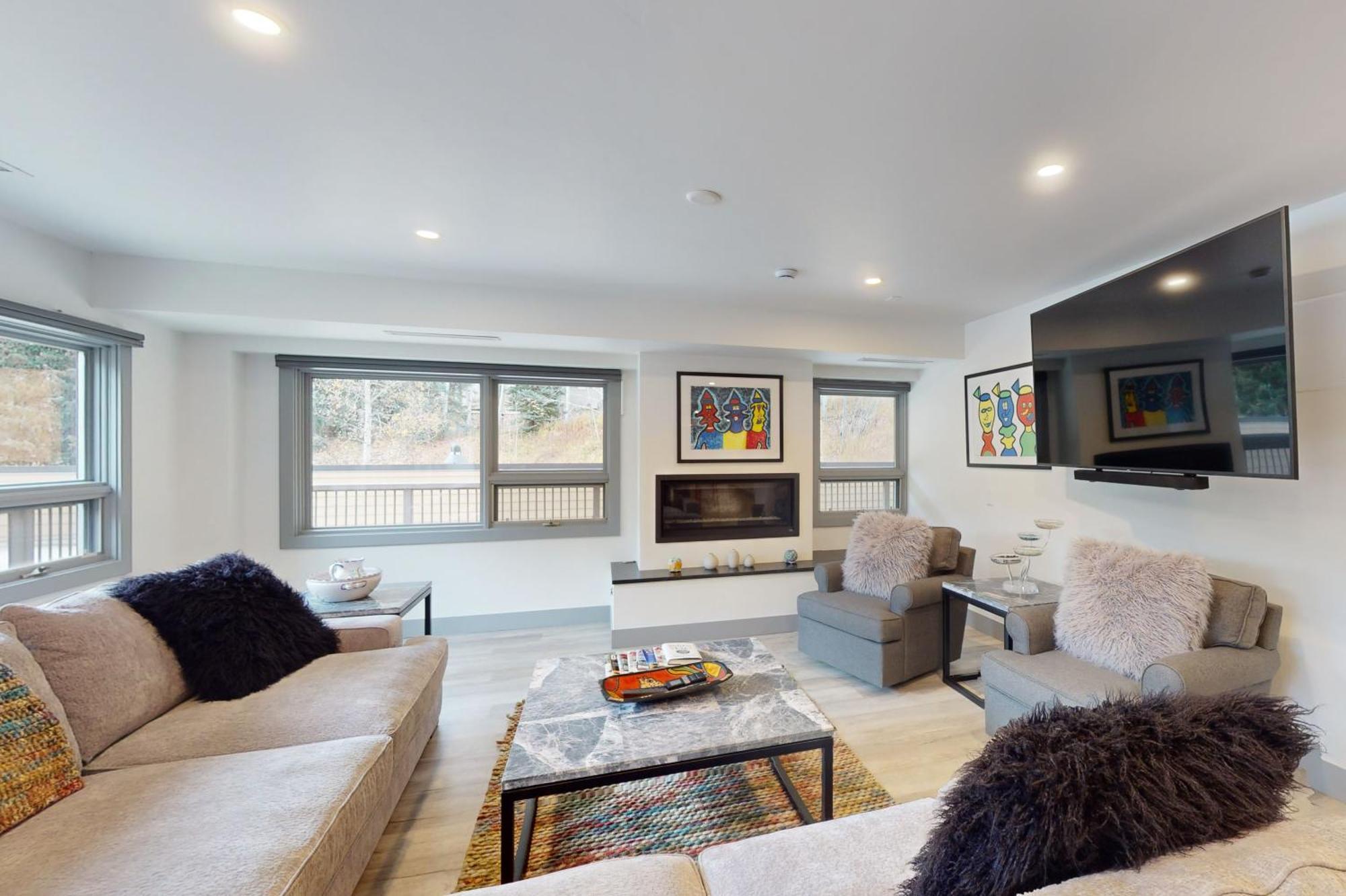 Fallridge Apartment