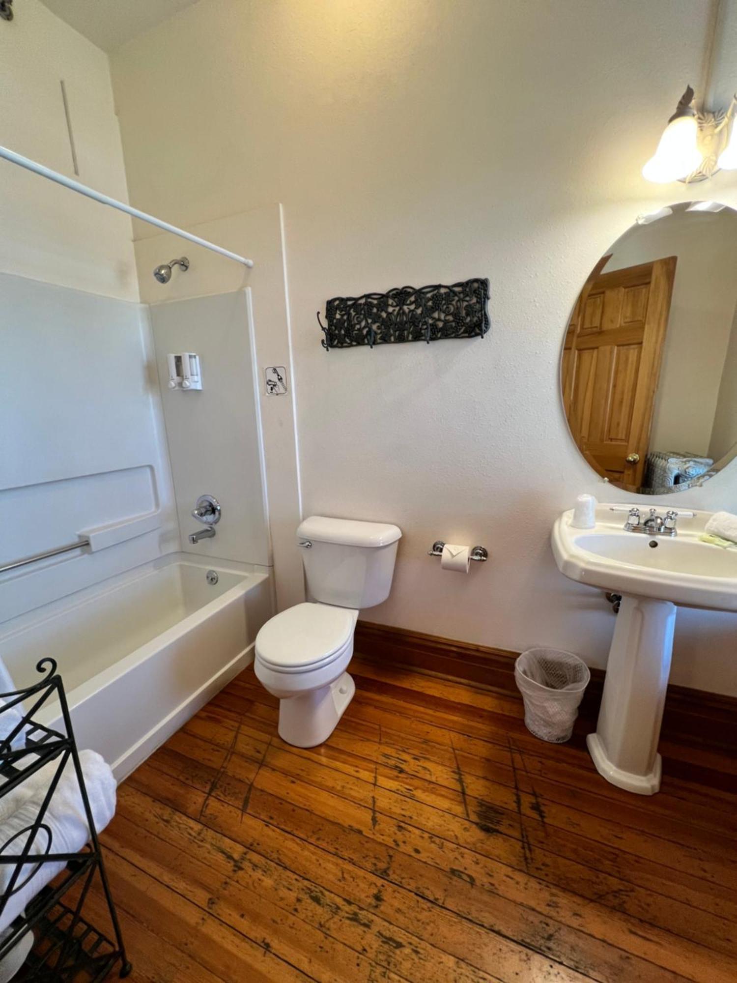 St Nicholas 3* Cripple Creek
