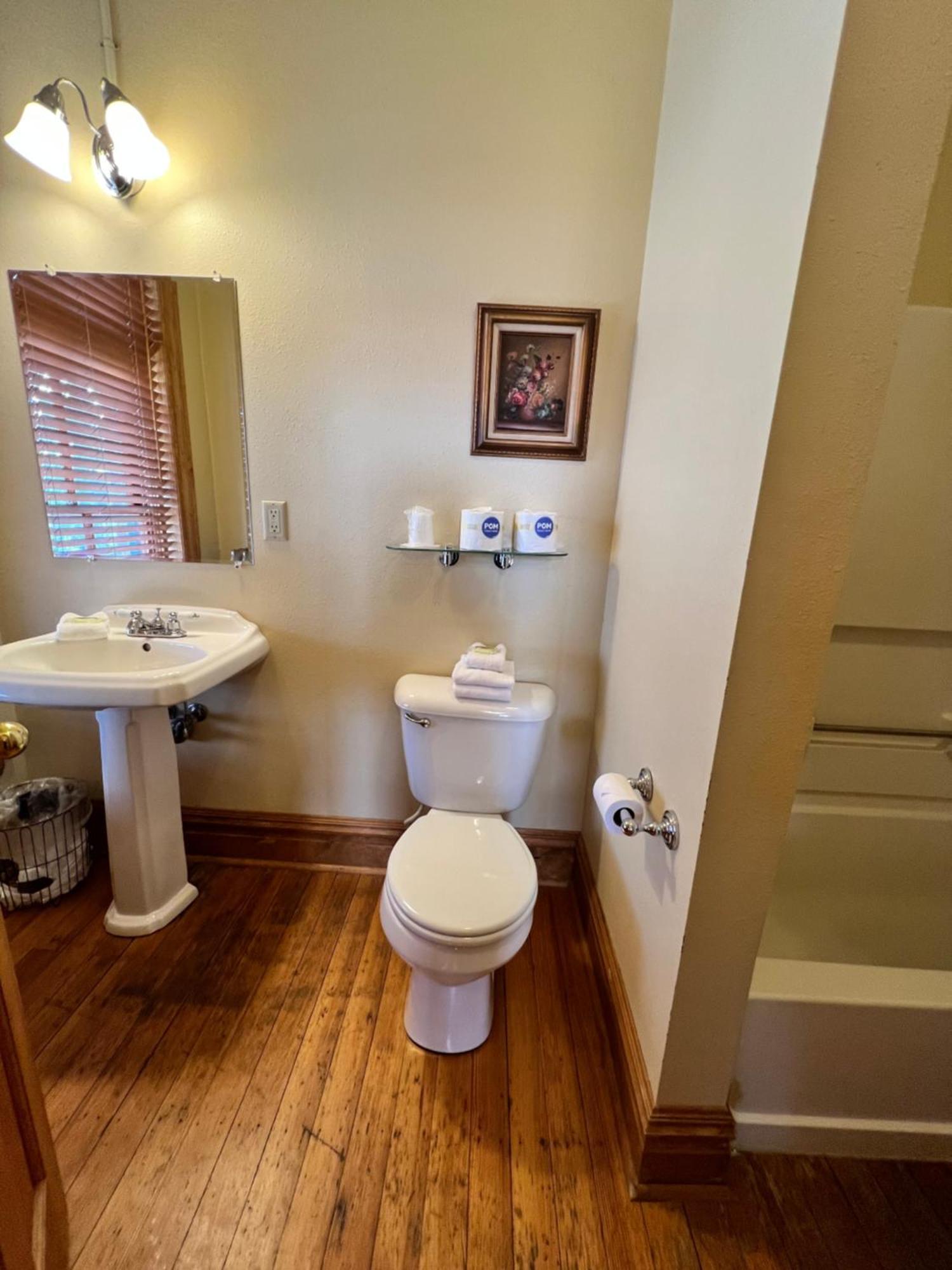 St Nicholas 3* Cripple Creek