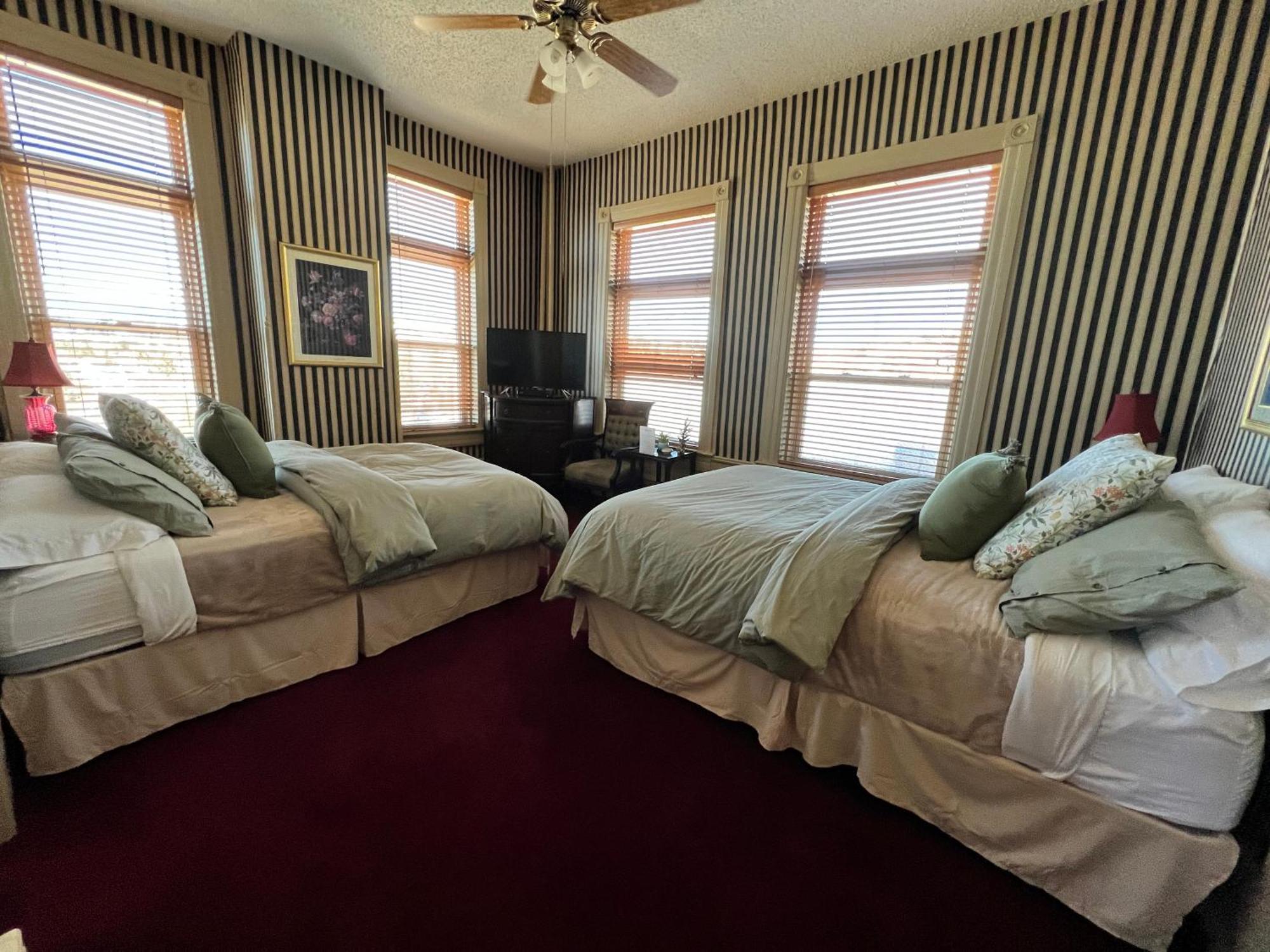 Inn St Nicholas 3*