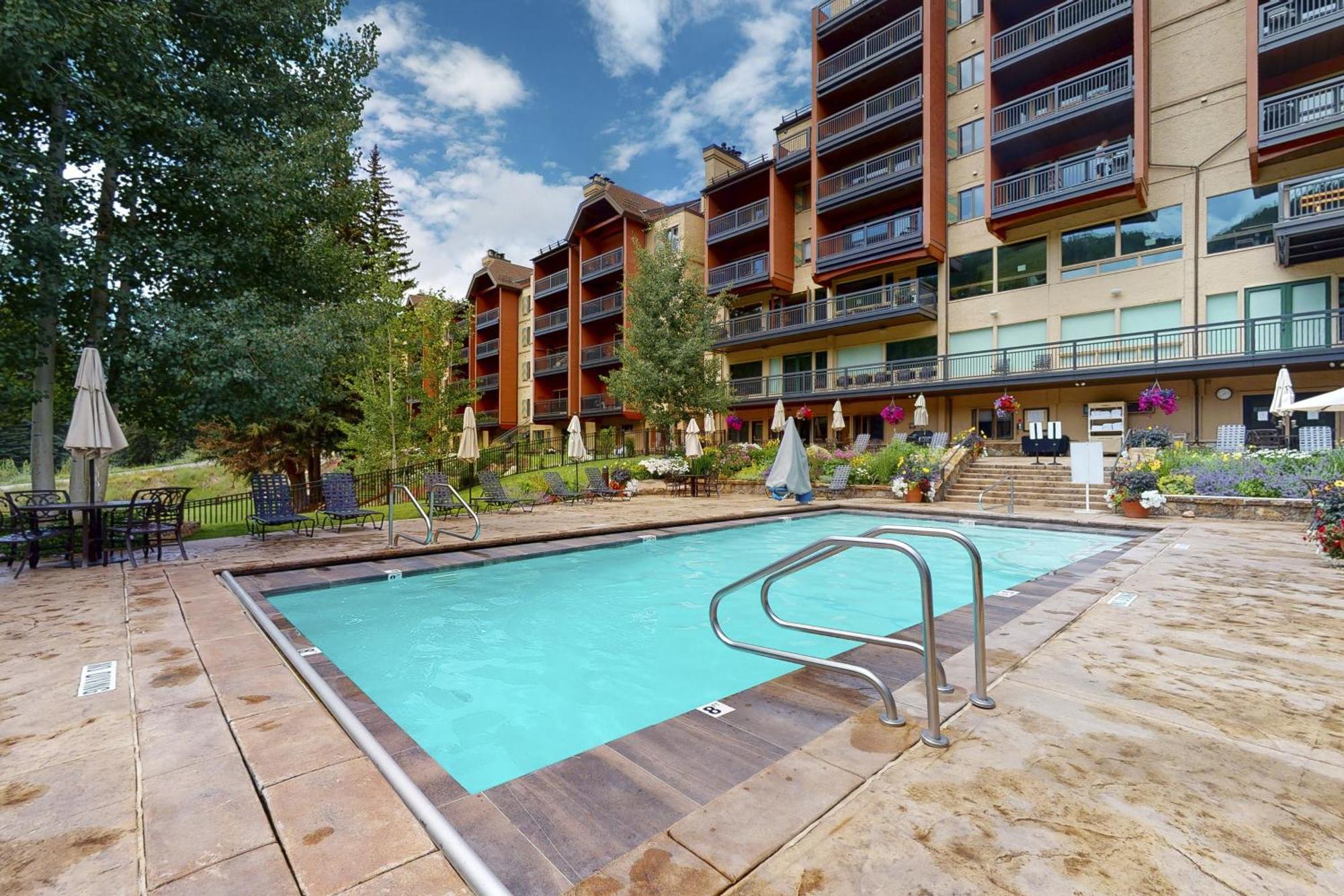 Apartment Lion Square North 192 Vail
