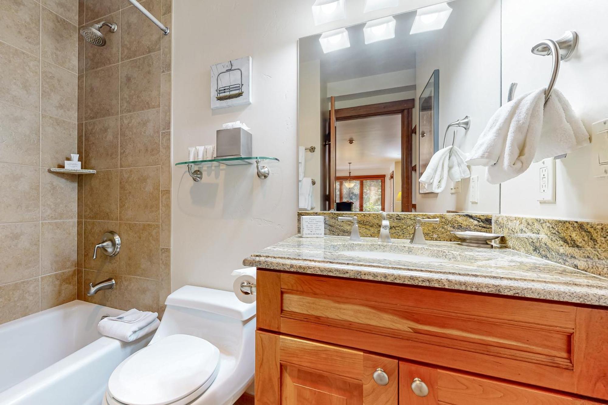 Apartment Lion Square North 192 Vail
