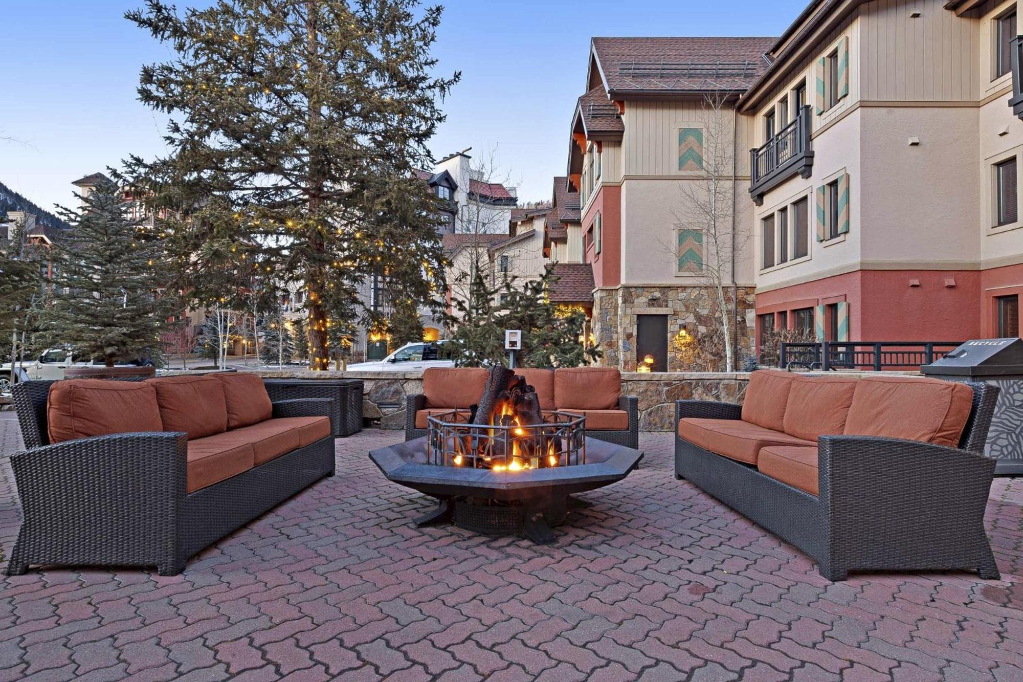Apartment Lion Square North 192 Vail