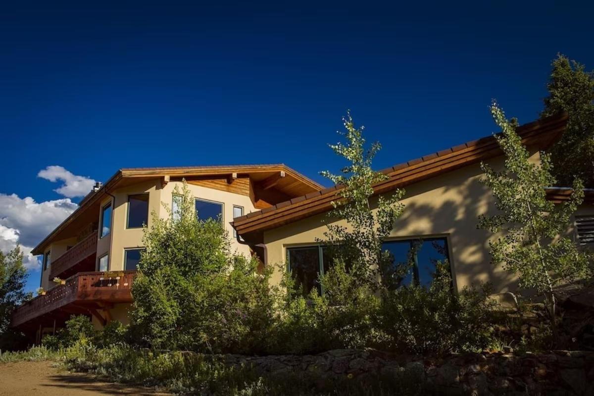 H7 At Hope Mountain -- 6-bedroom Retreat At Colorado Holiday home