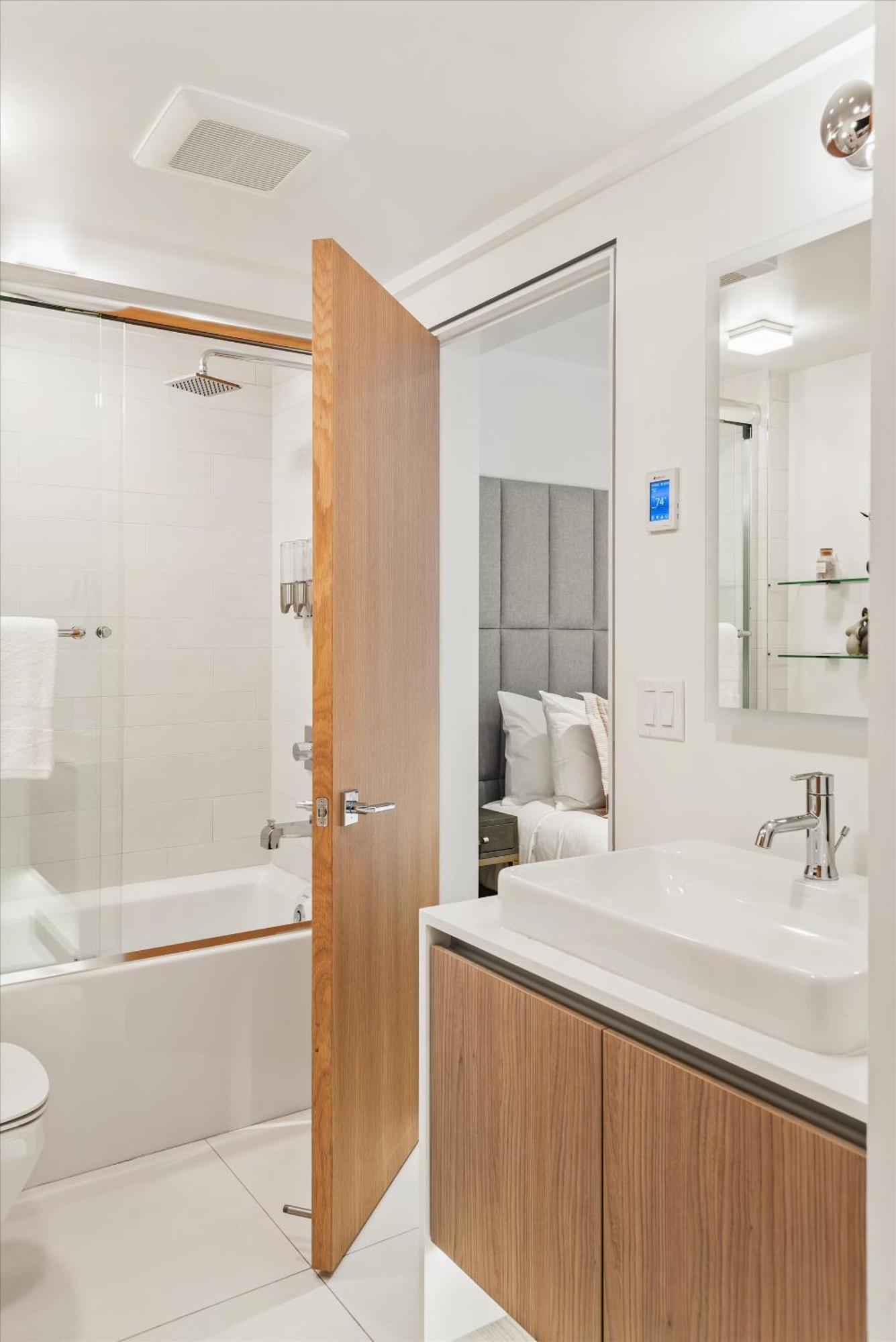 New Listing 3br 3ba