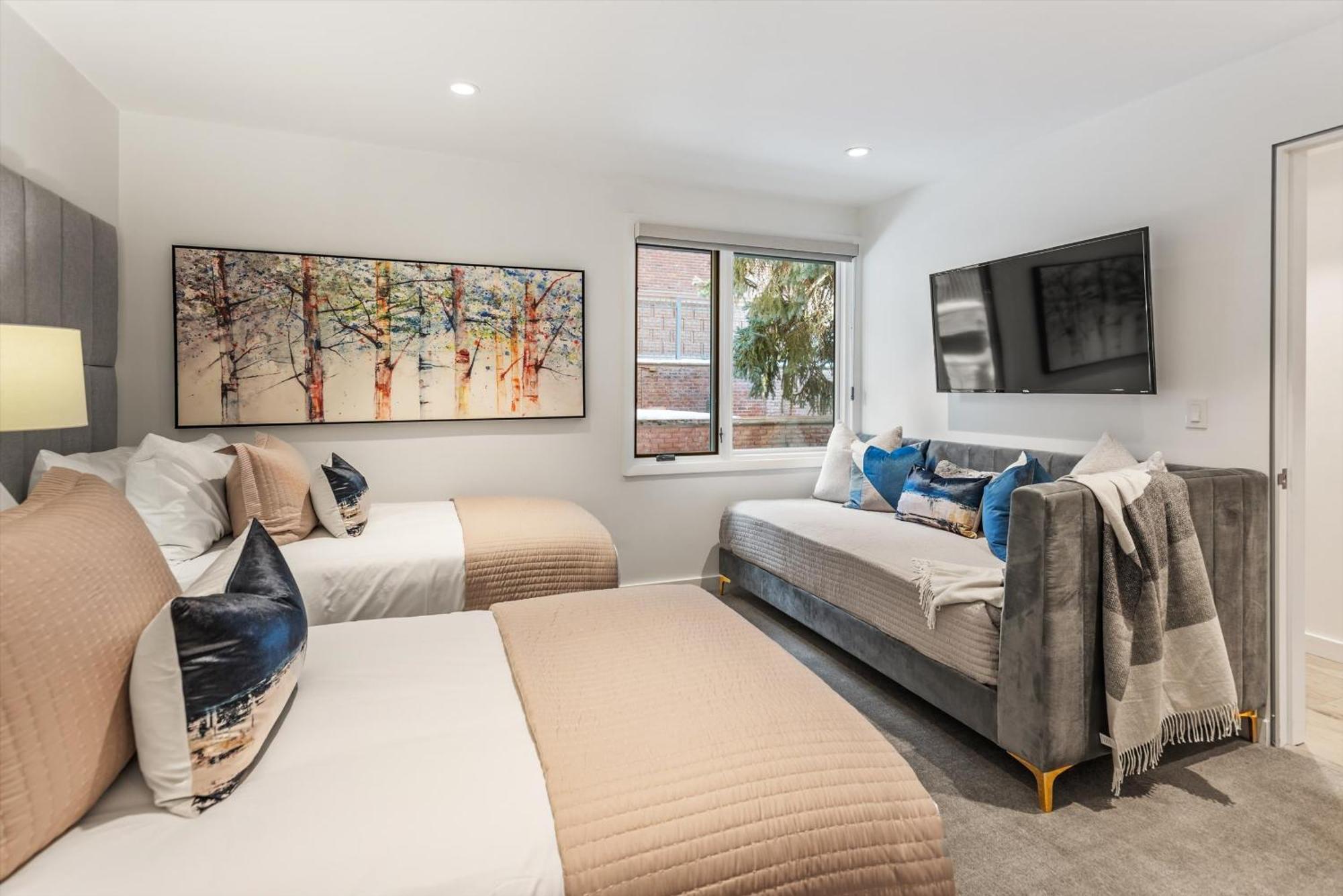 Apartment New Listing 3br 3ba