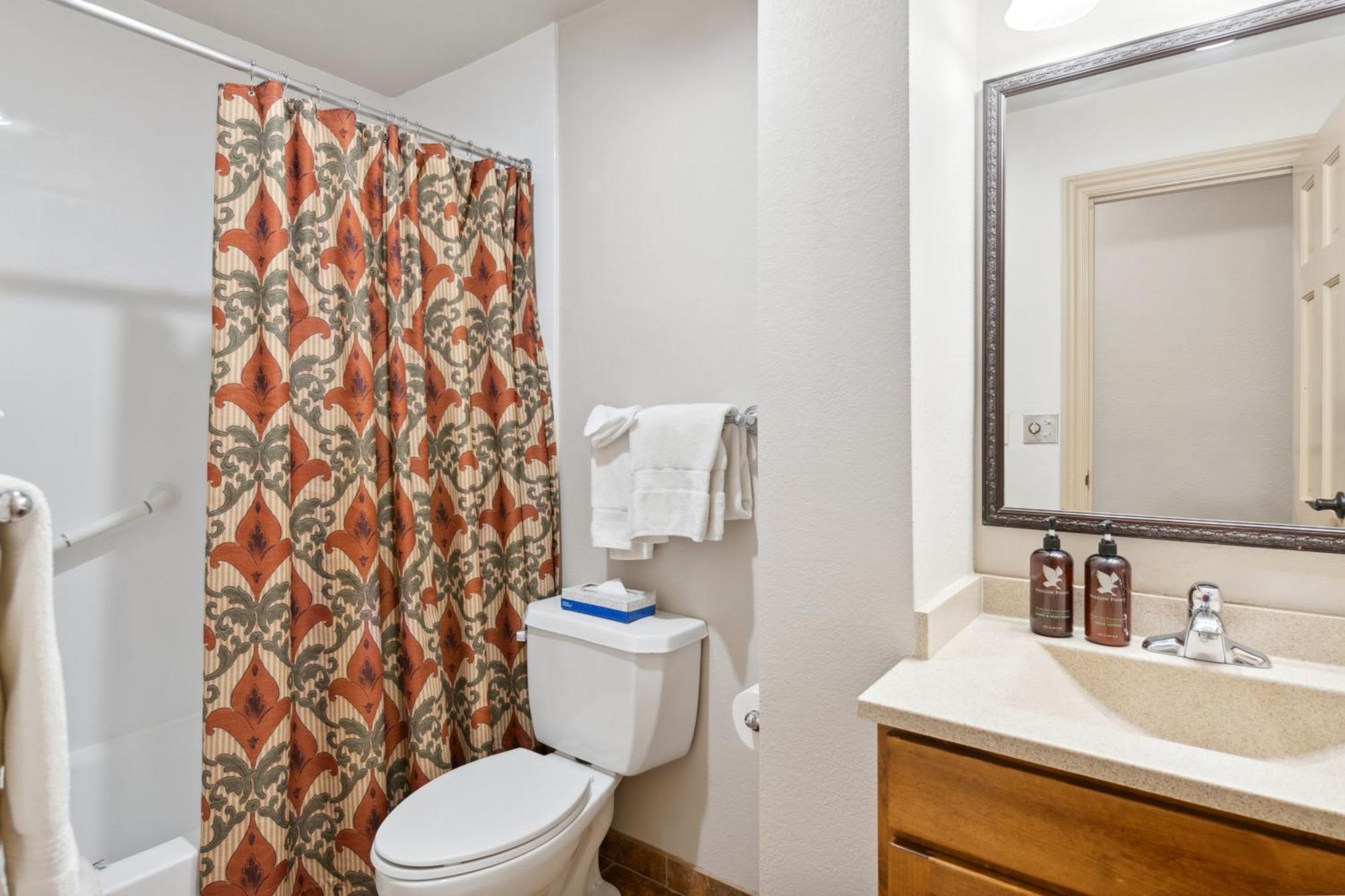 Falcon Point Aparthotel