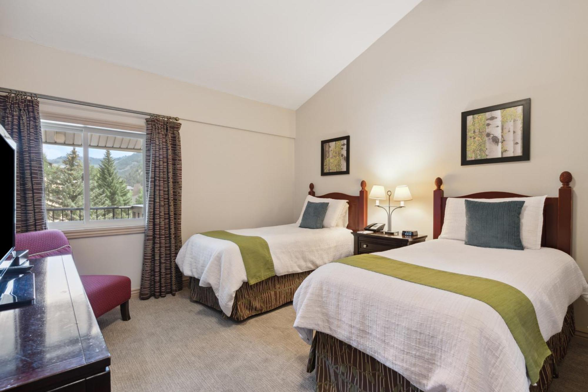 Falcon Point Aparthotel