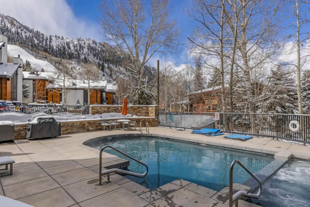 New Listing 3br 3ba Apartment Aspen