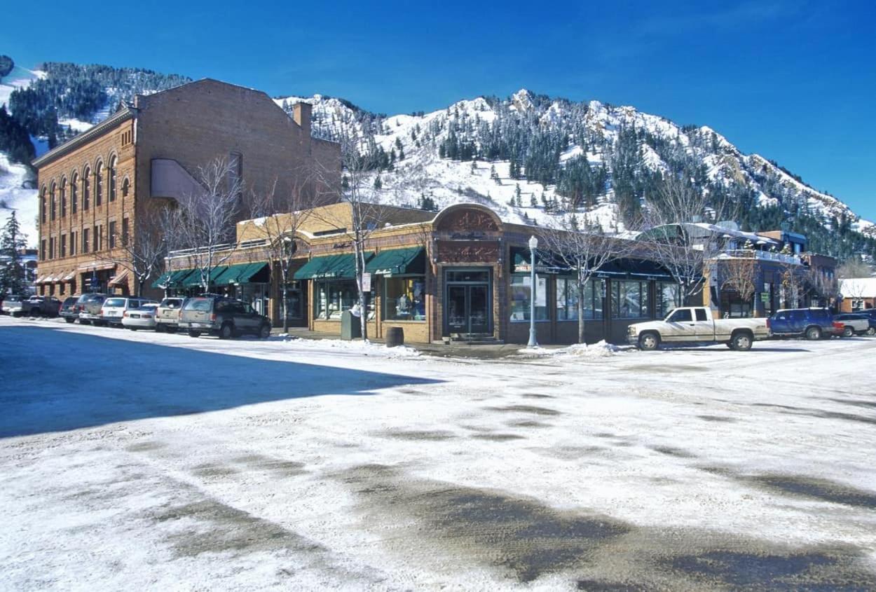 Apartment New Listing 3br 3ba Aspen