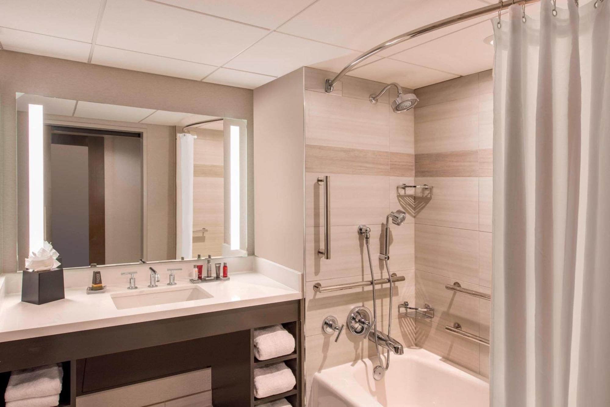 Denver Marriott Tech Center 4*