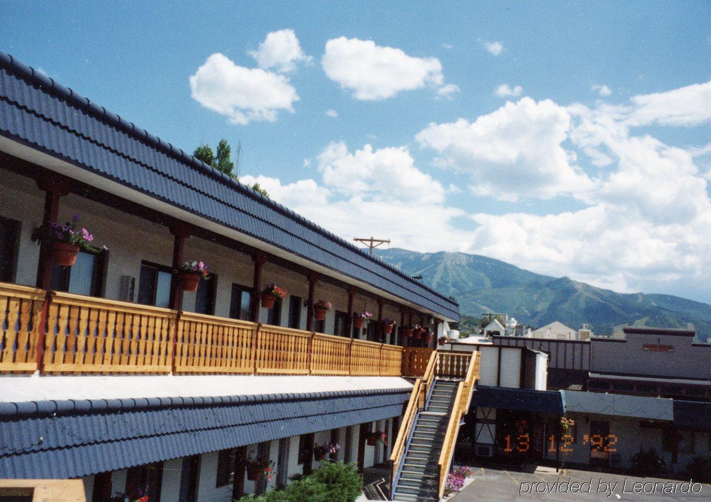 Motel Western 2*