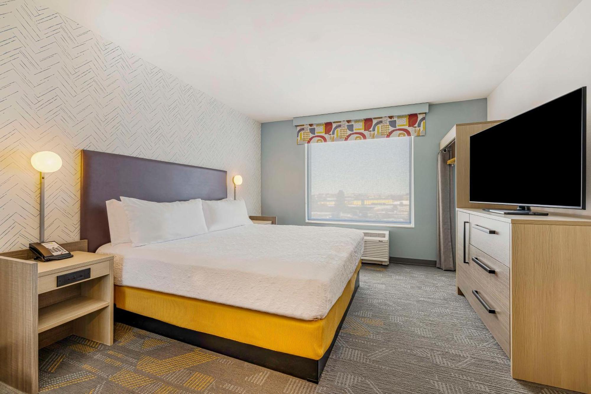 Home2 By Hilton Airport Hotel Colorado Springs