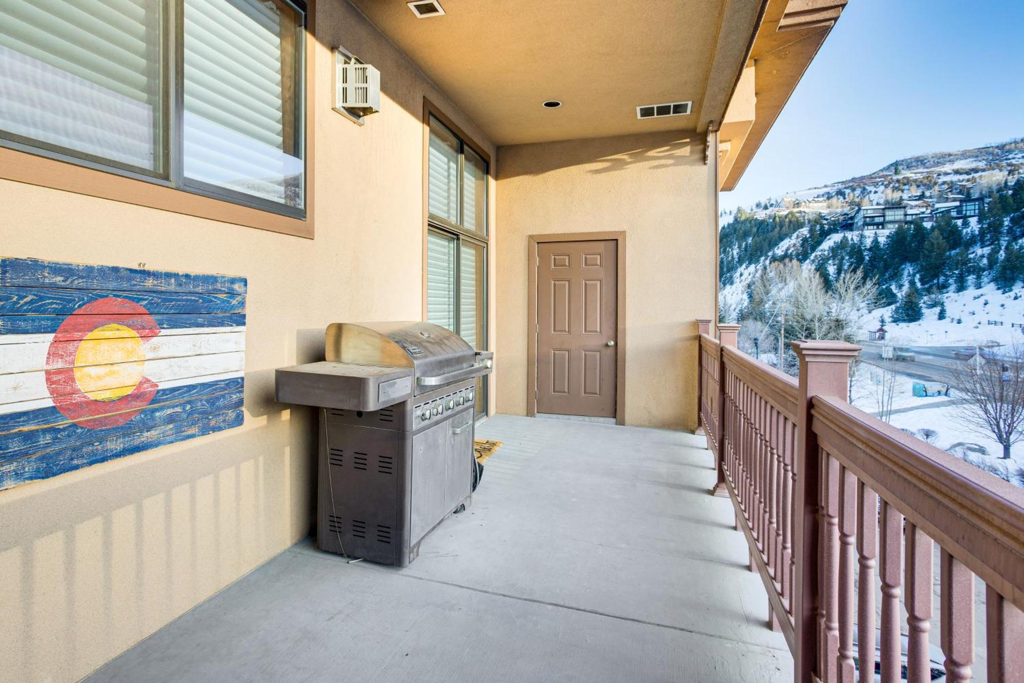 Mountain-view In The Heart Of Edwards! *