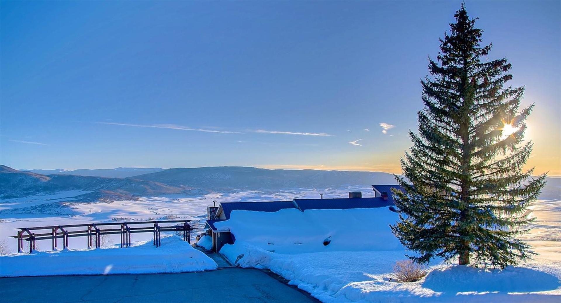 Bella Vista - Slopeside Storage, The Views, Grotto Hot Tub, Great And Game Steamboat Springs