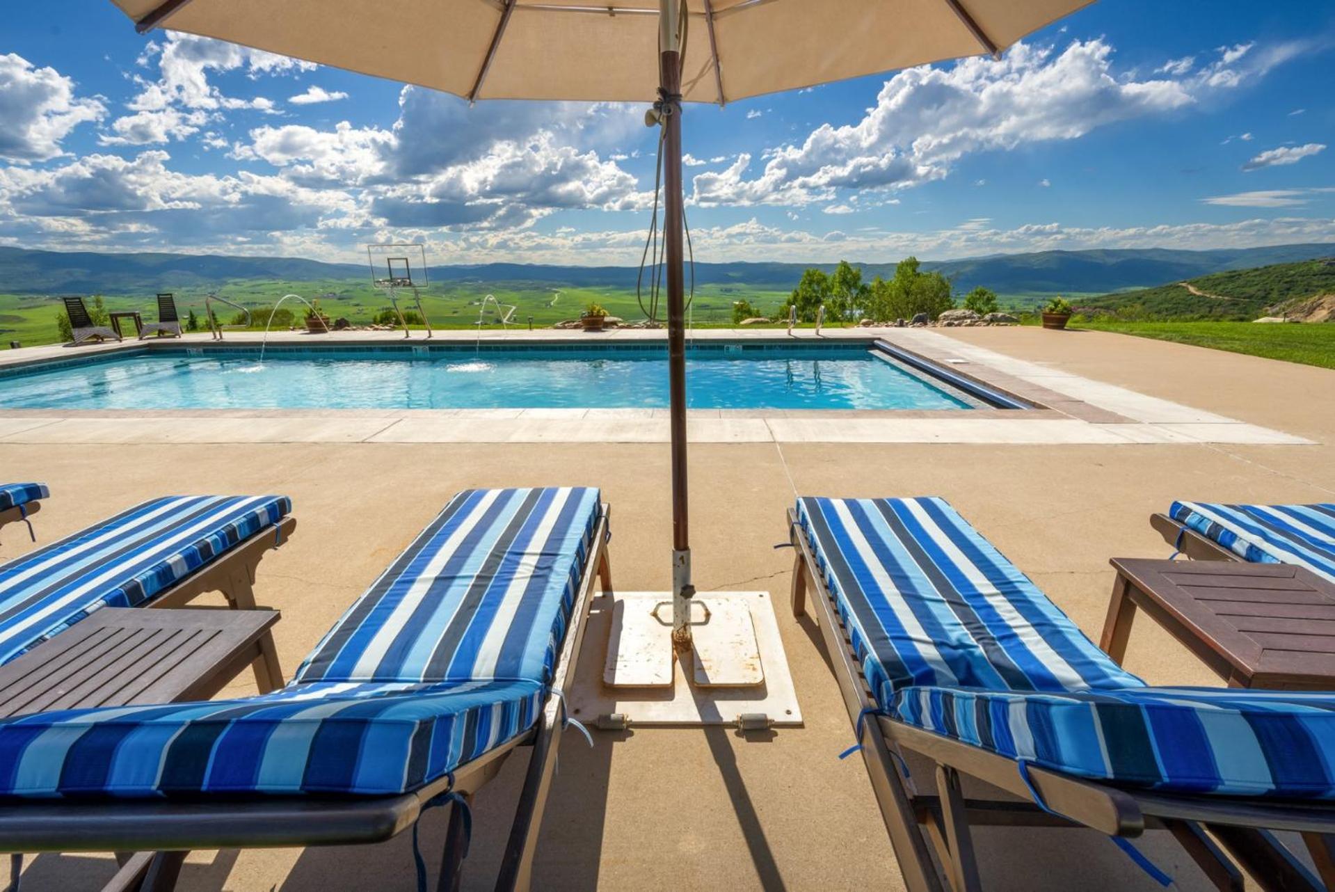 Bella Vista - Slopeside Storage, The Views, Grotto Hot Tub, Great And Game Holiday home