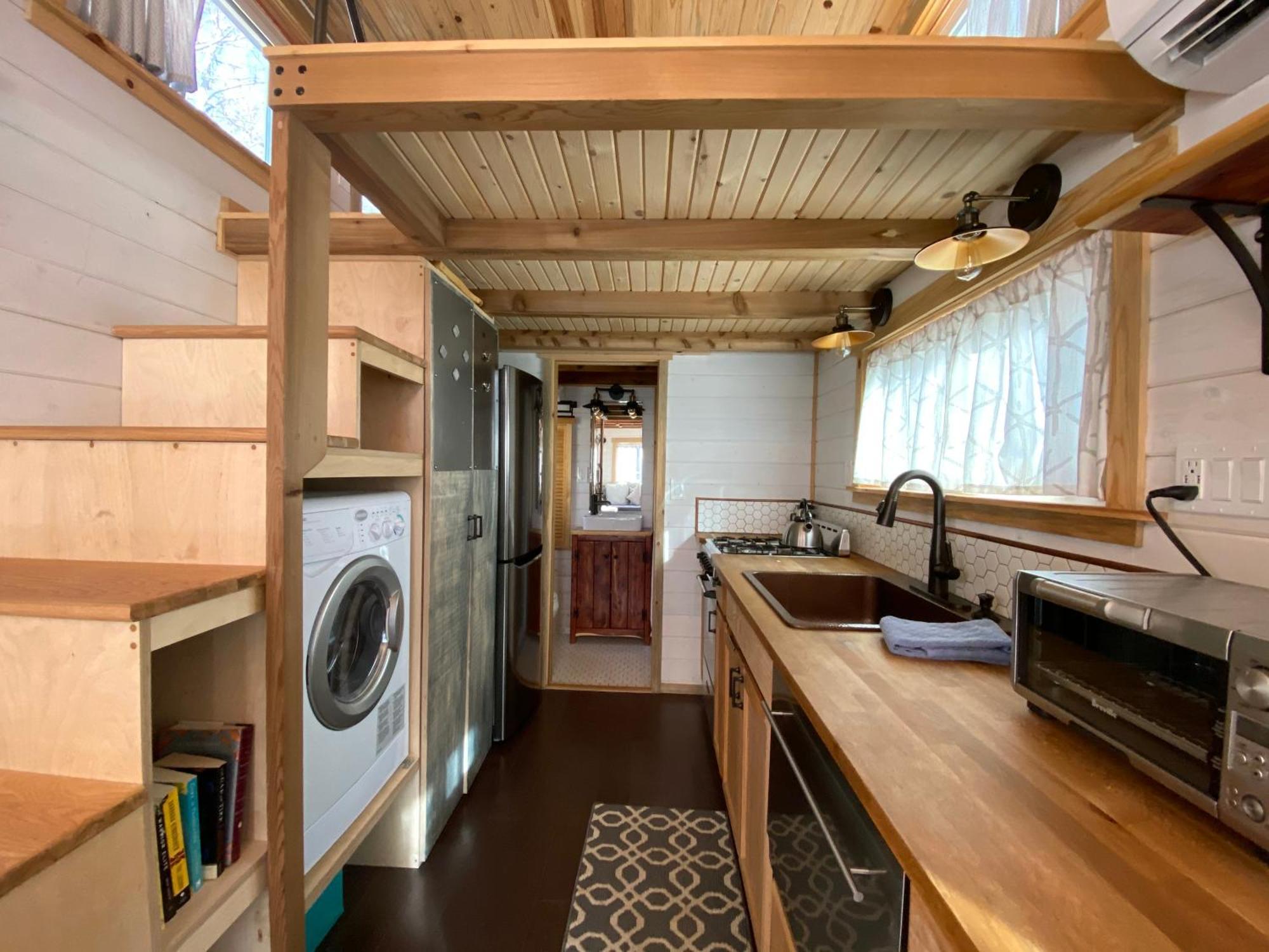 Weecasa Tiny