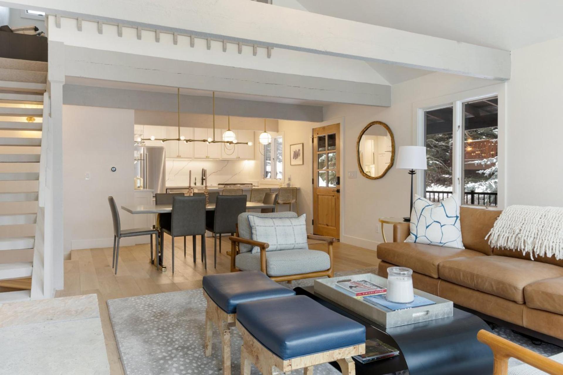 Novelle - Renovated, Chic Contemporary On Gore Creek With Hot Tub *