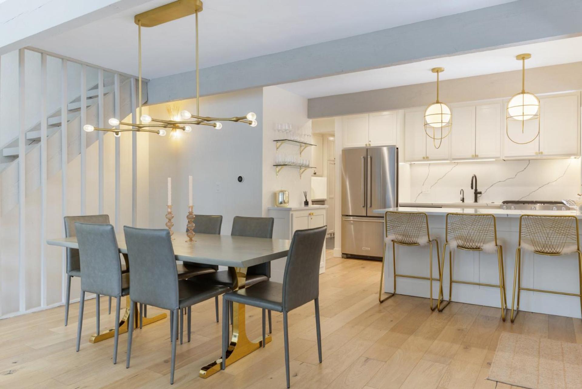 Novelle - Renovated, Chic Contemporary On Gore Creek With Hot Tub Vail