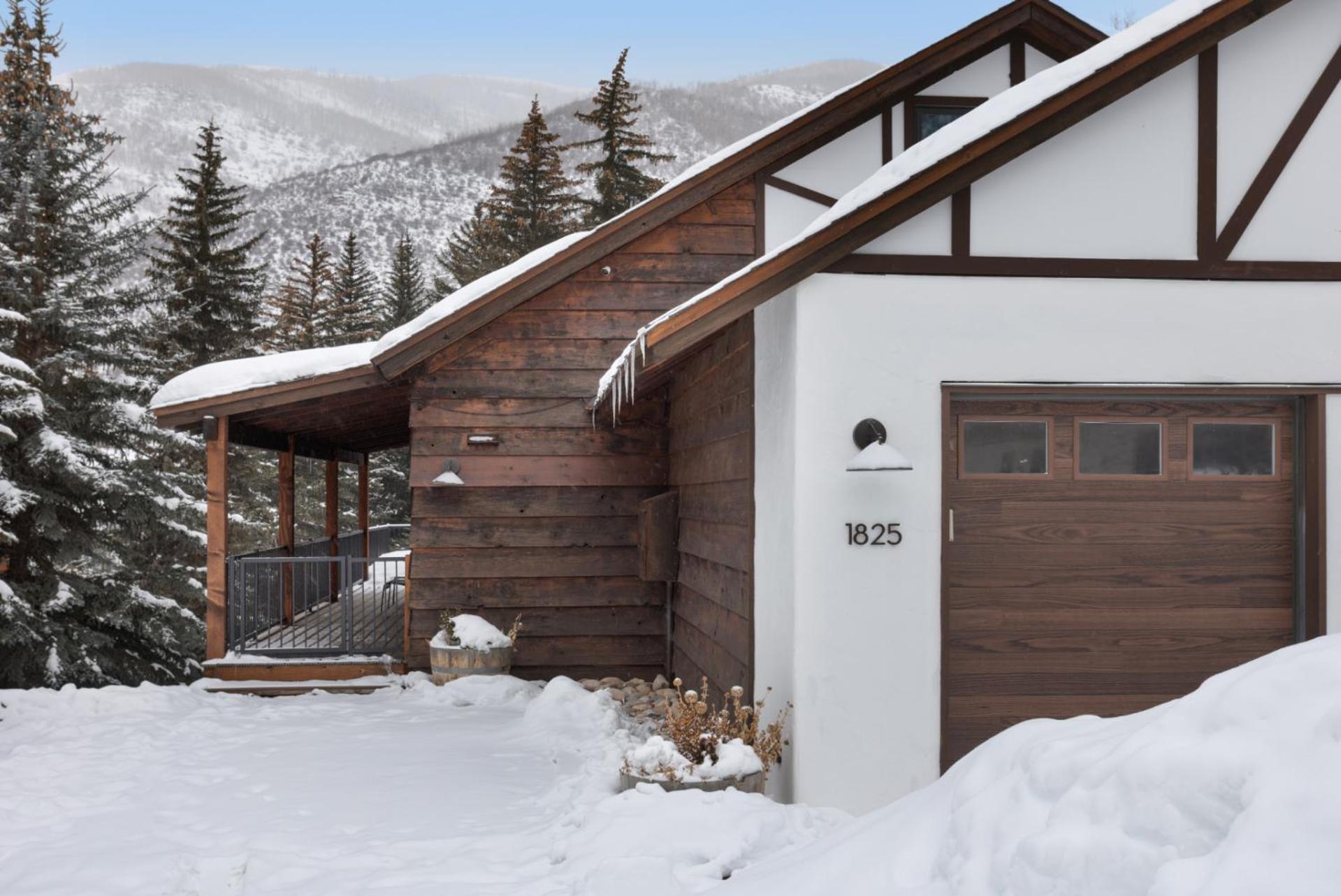 Novelle - Renovated, Chic Contemporary On Gore Creek With Hot Tub *