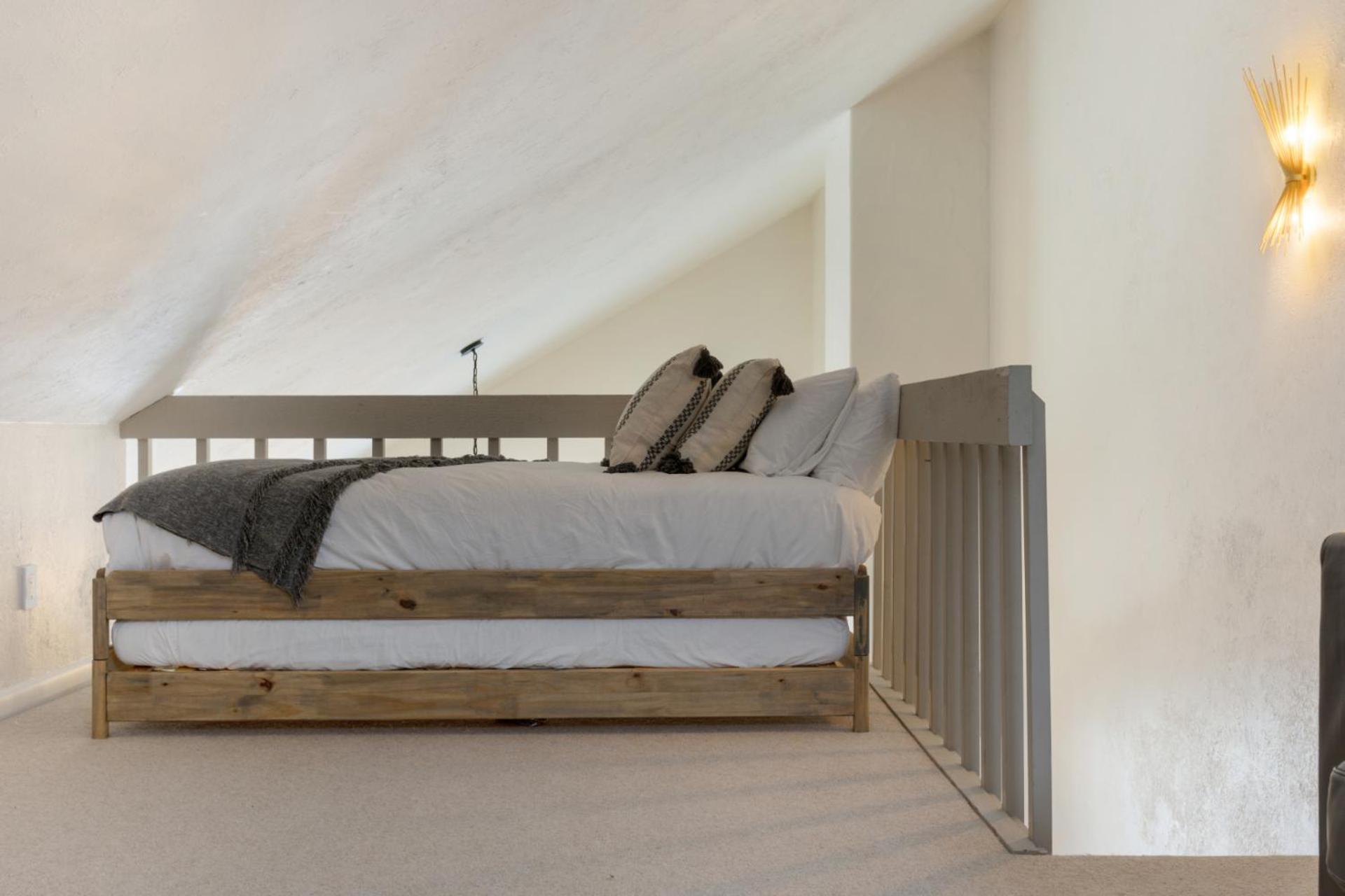 Holiday home Novelle - Renovated, Chic Contemporary On Gore Creek With Hot Tub