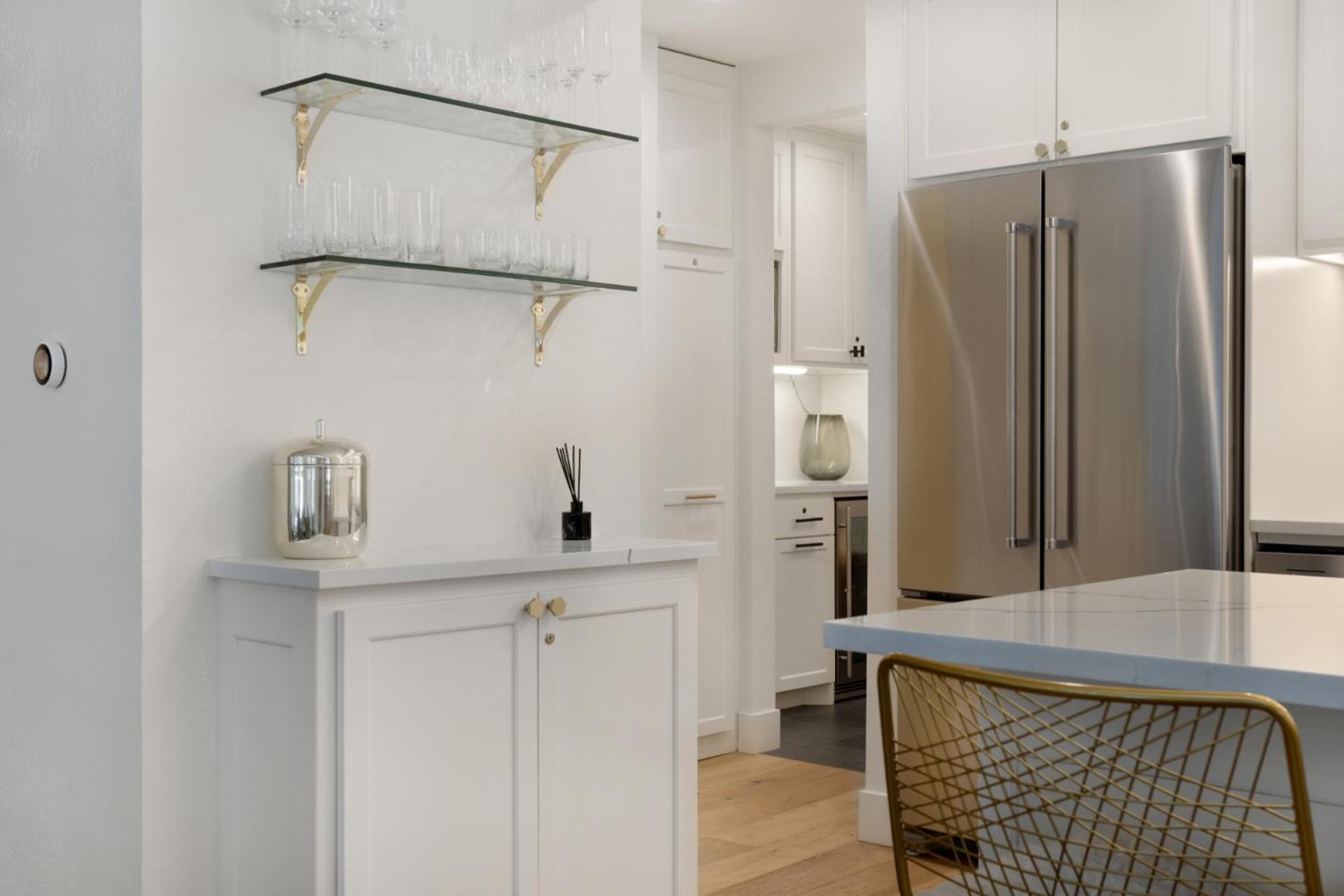 Novelle - Renovated, Chic Contemporary On Gore Creek With Hot Tub * Vail