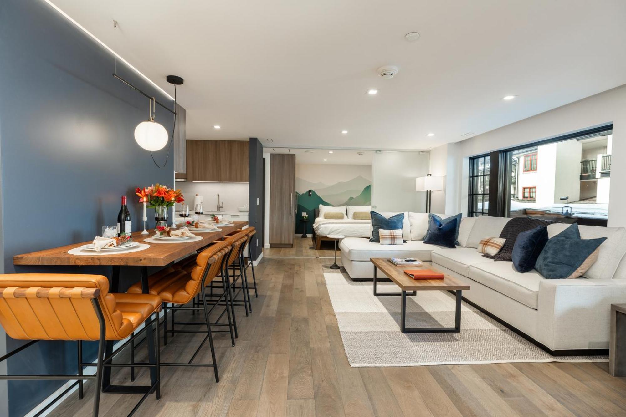 Aparthotel At