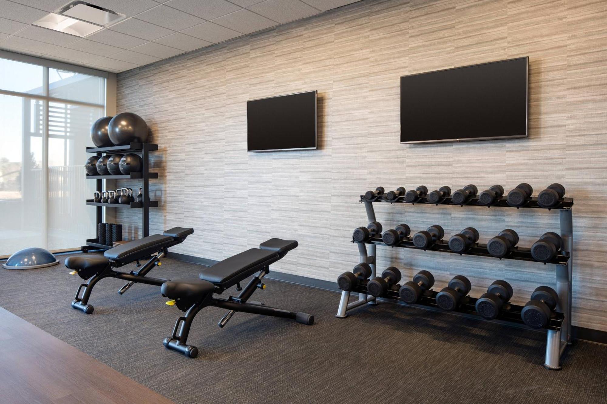 Courtyard By Marriott Collins Loveland