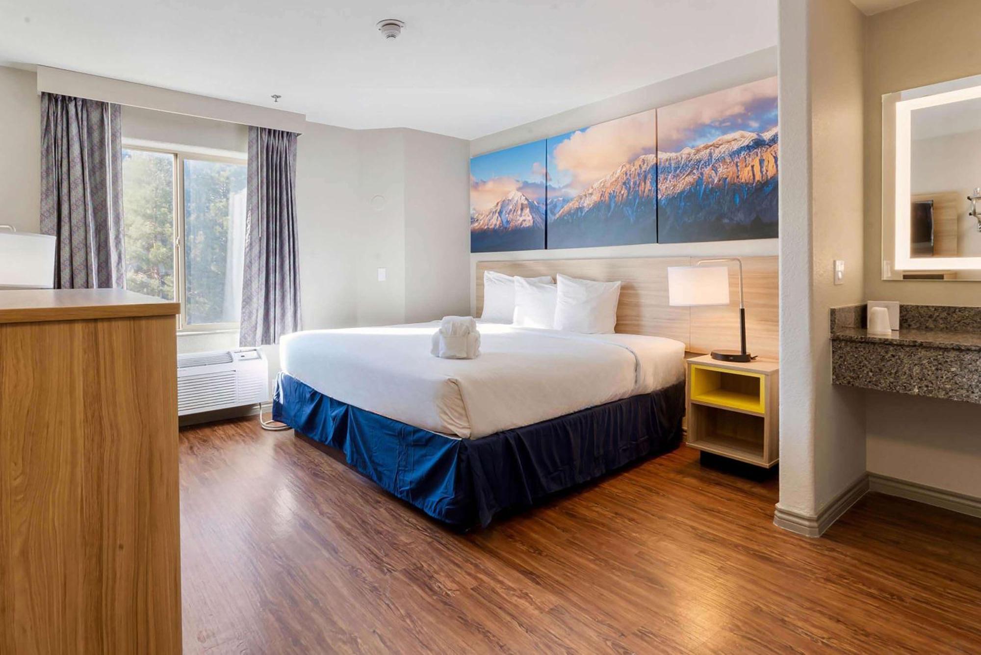 Days By Wyndham Hotel