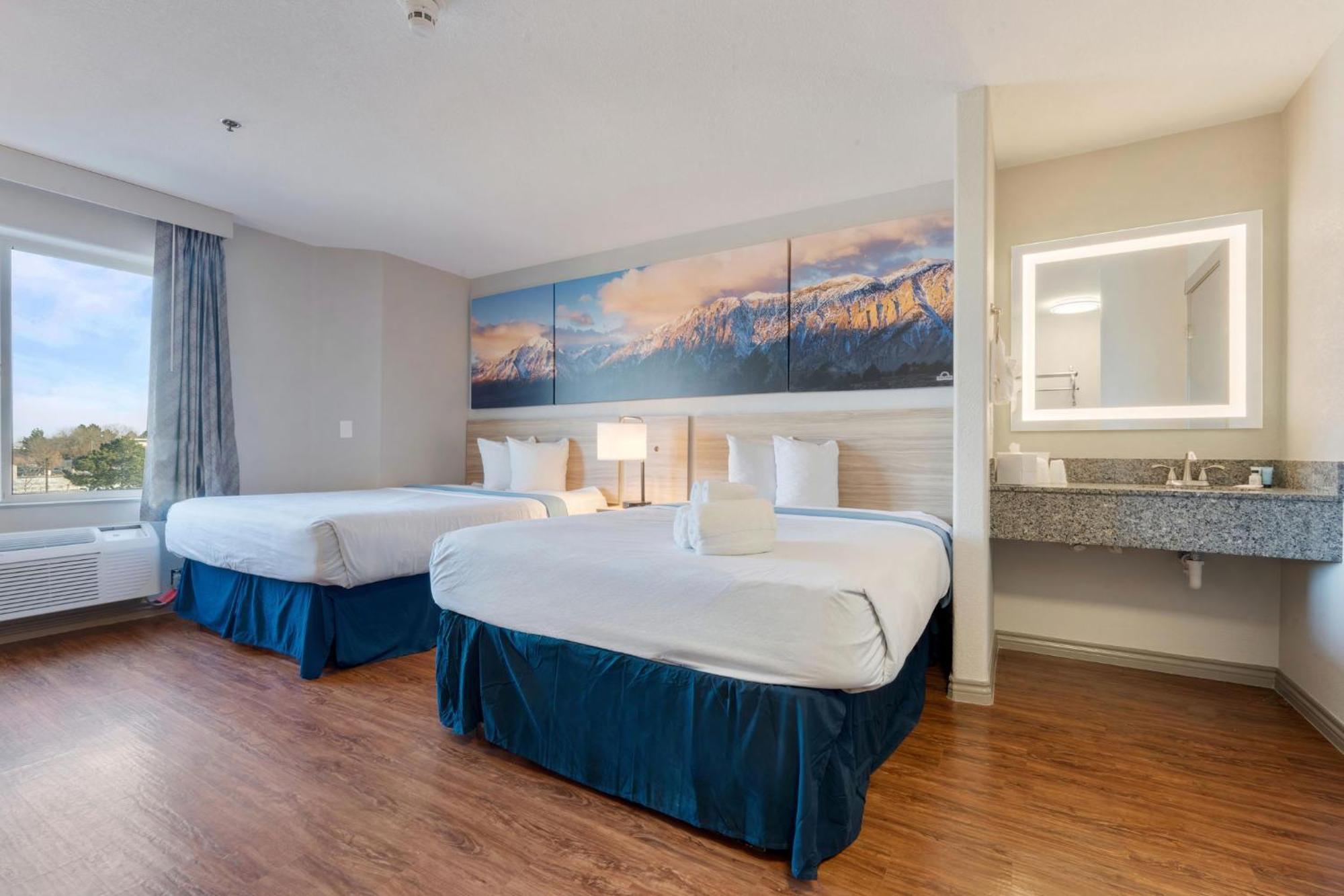 Days By Wyndham Hotel