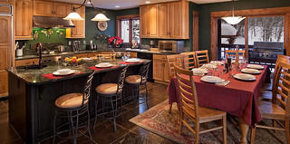 Creekside Chalet: 6br Luxury Private Mountain *