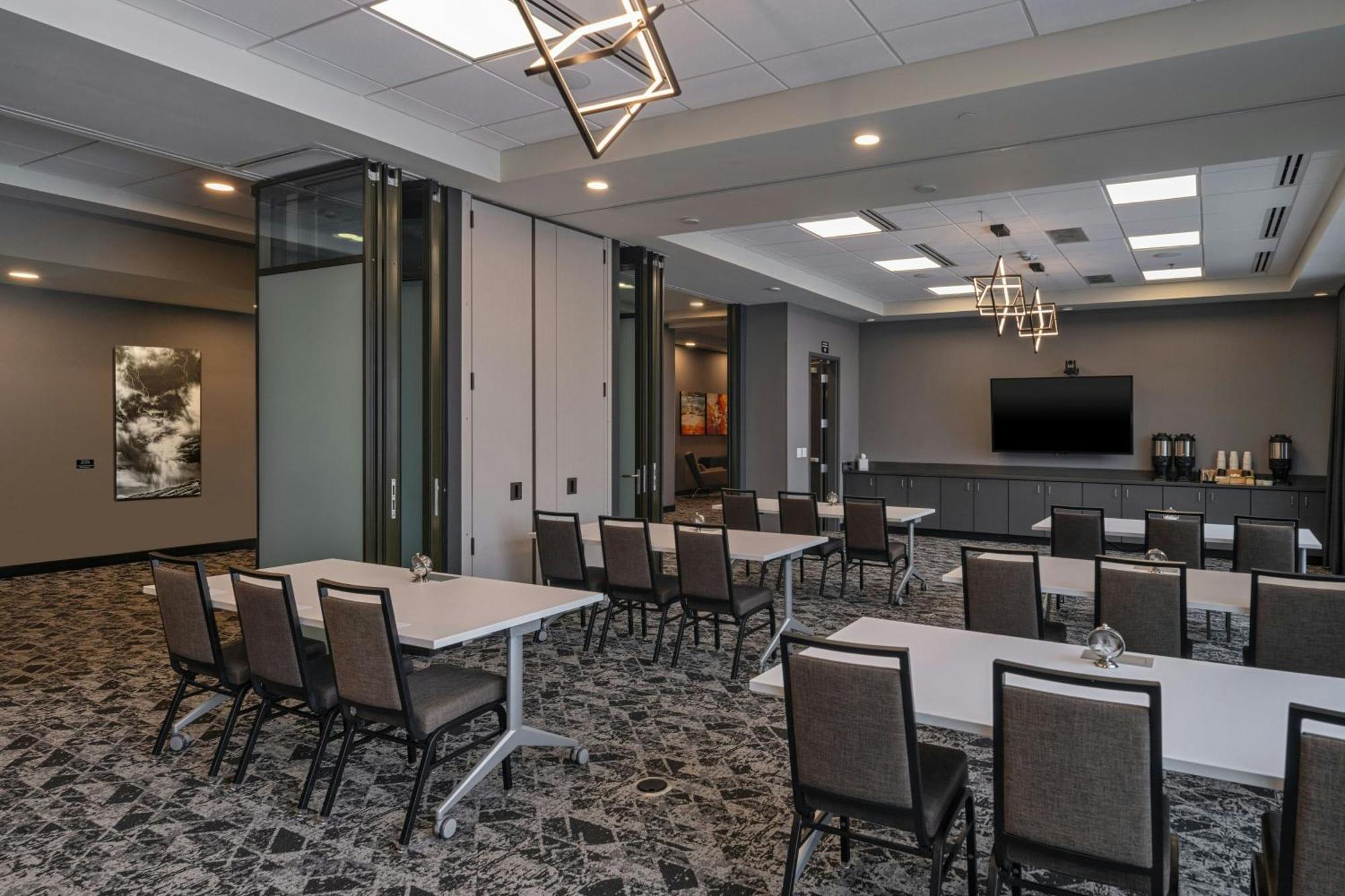 Springhill By Marriott Downtown 2* Colorado Springs