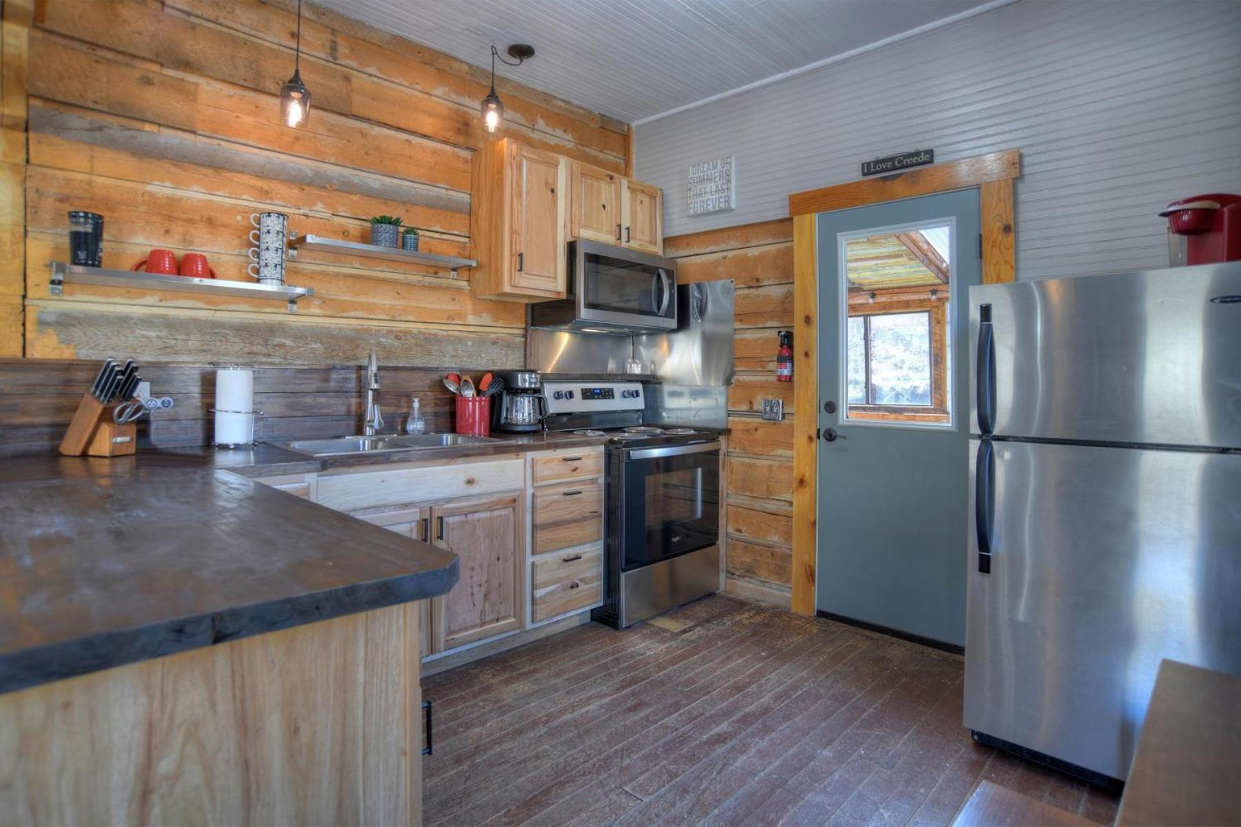 Holiday home Hilltop House Creede