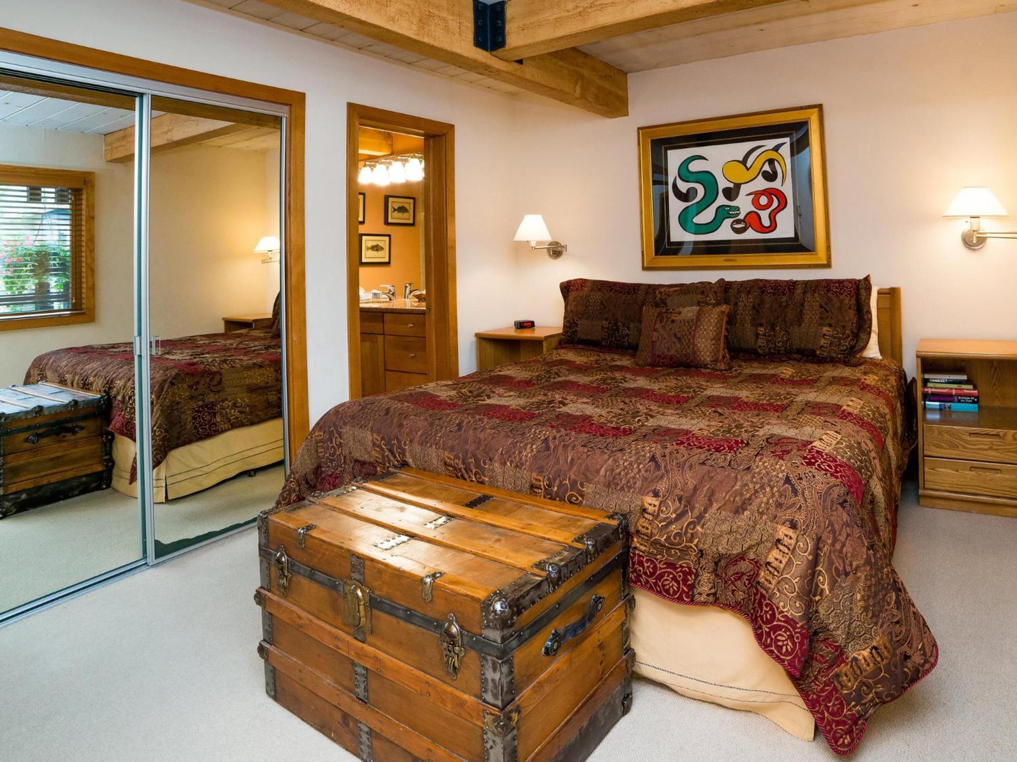 Apartment Lift One - One, Two Three Bedroom Units Adjacent To Downtown Aspen