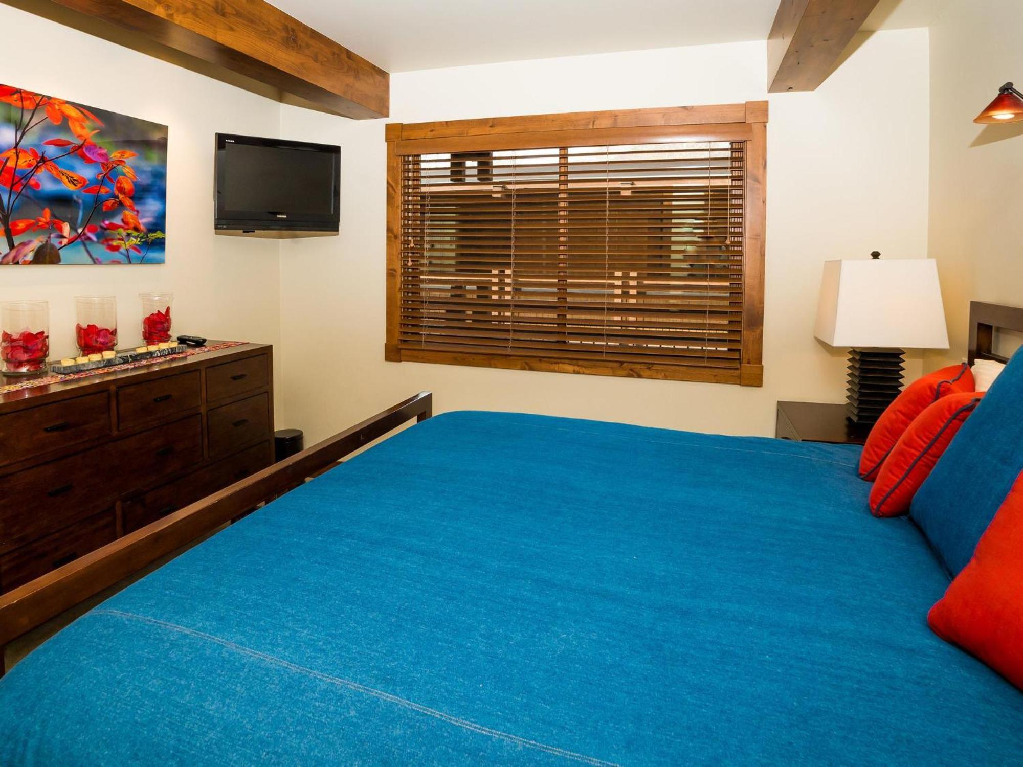 Lift One - One, Two Three Bedroom Units Adjacent To Downtown * Aspen